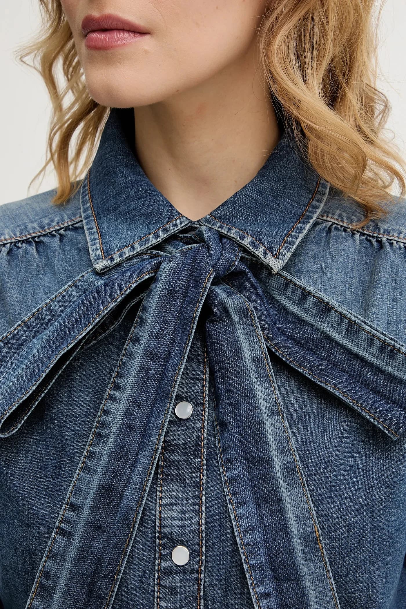 Джинсовая рубашка - фото 5