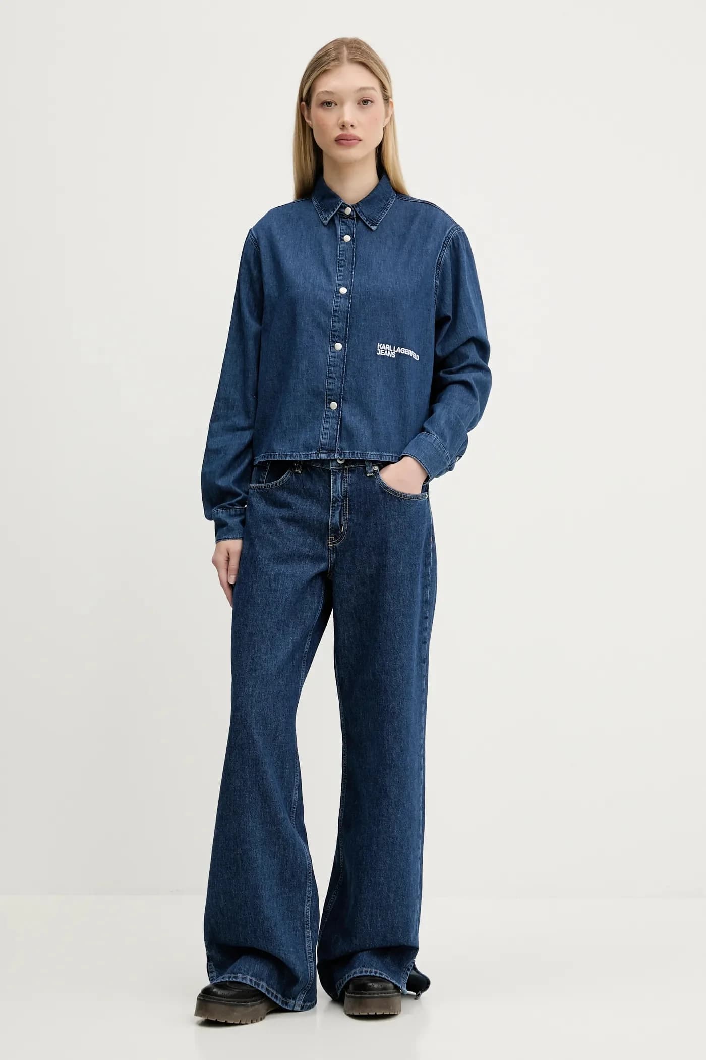 Джинсовая рубашка - фото 2