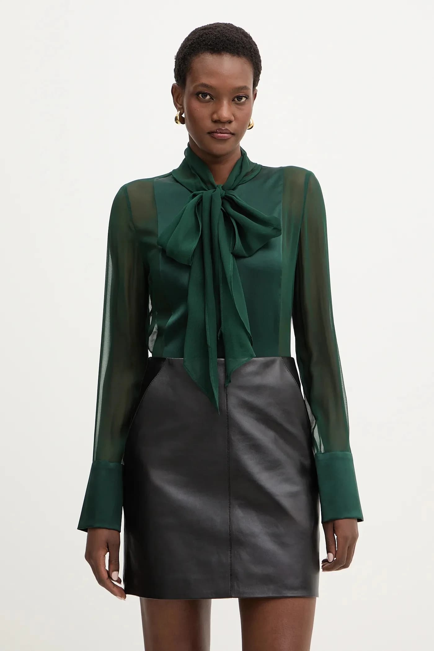 Шелковая рубашка Сури