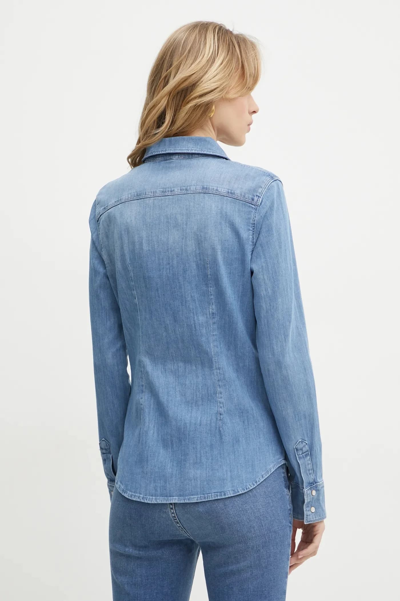 Джинсовая рубашка - фото 3