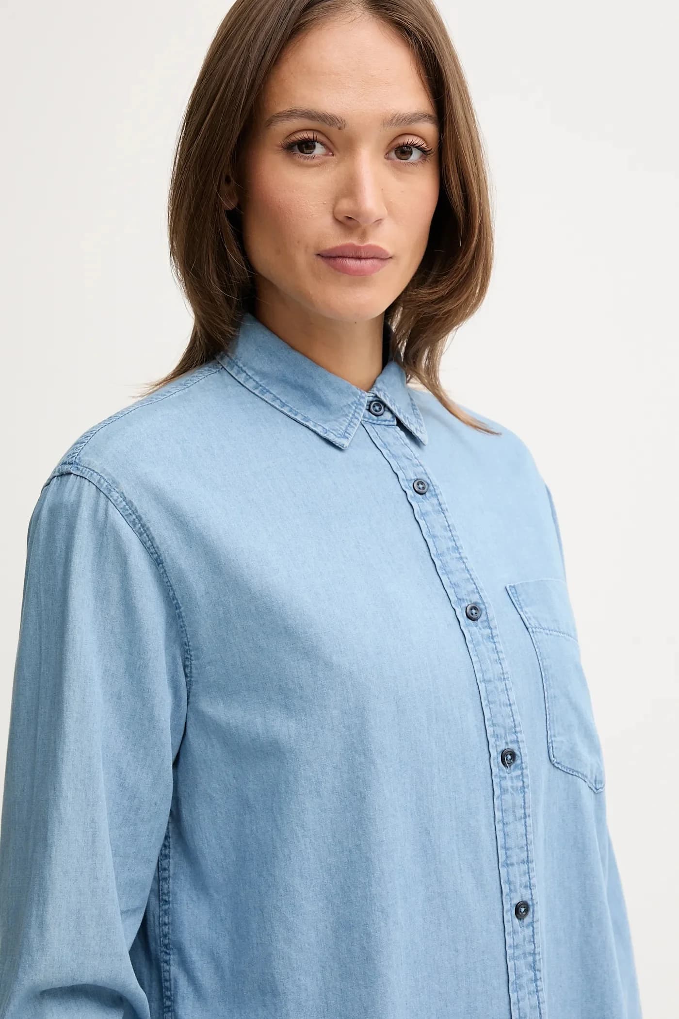 Джинсовая рубашка - фото 4