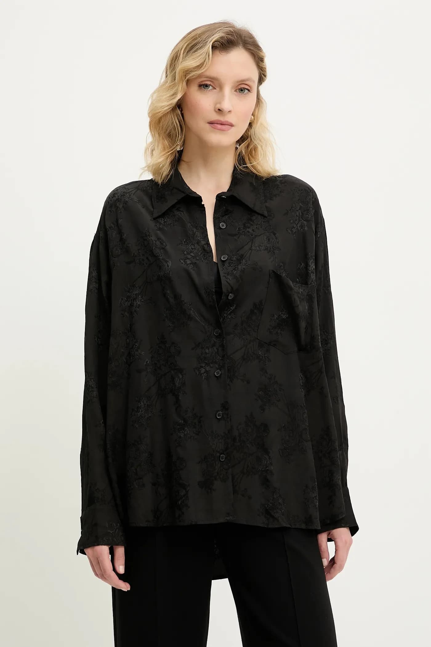 Женская рубашка