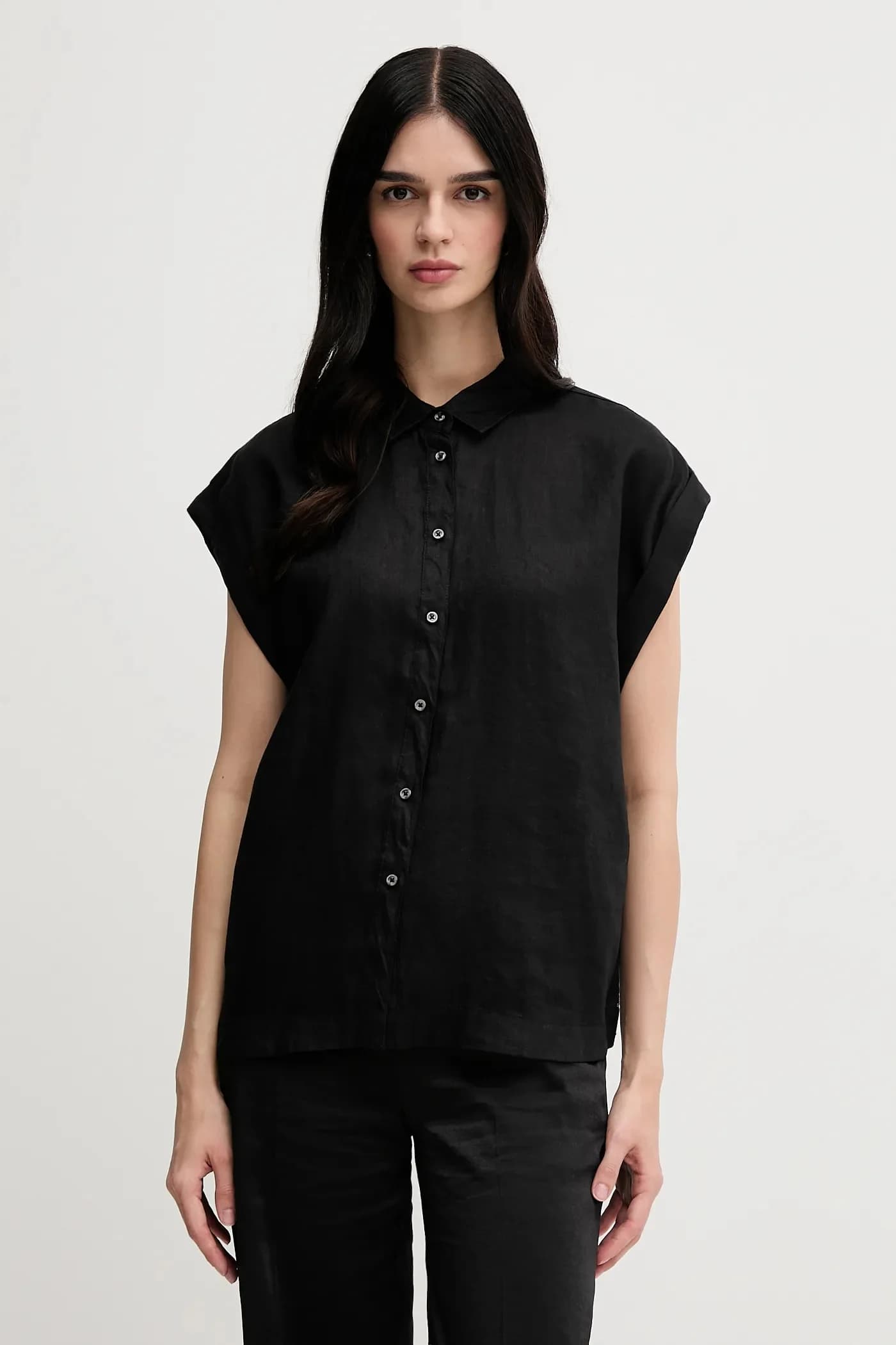 Льняная рубашка