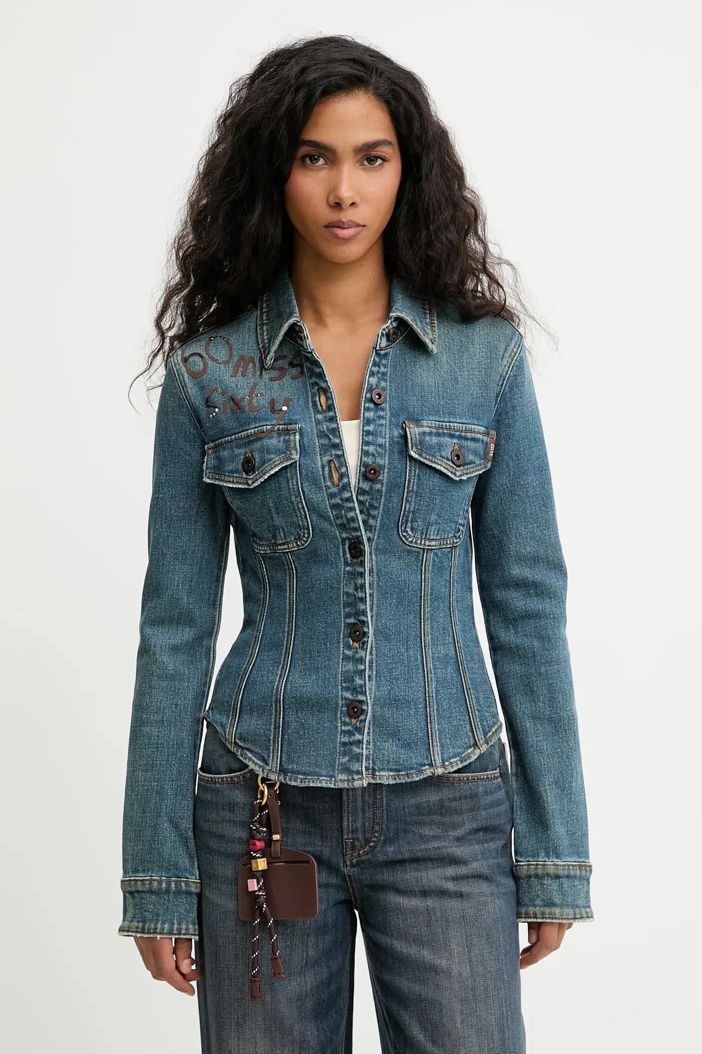 Джинсовая рубашка