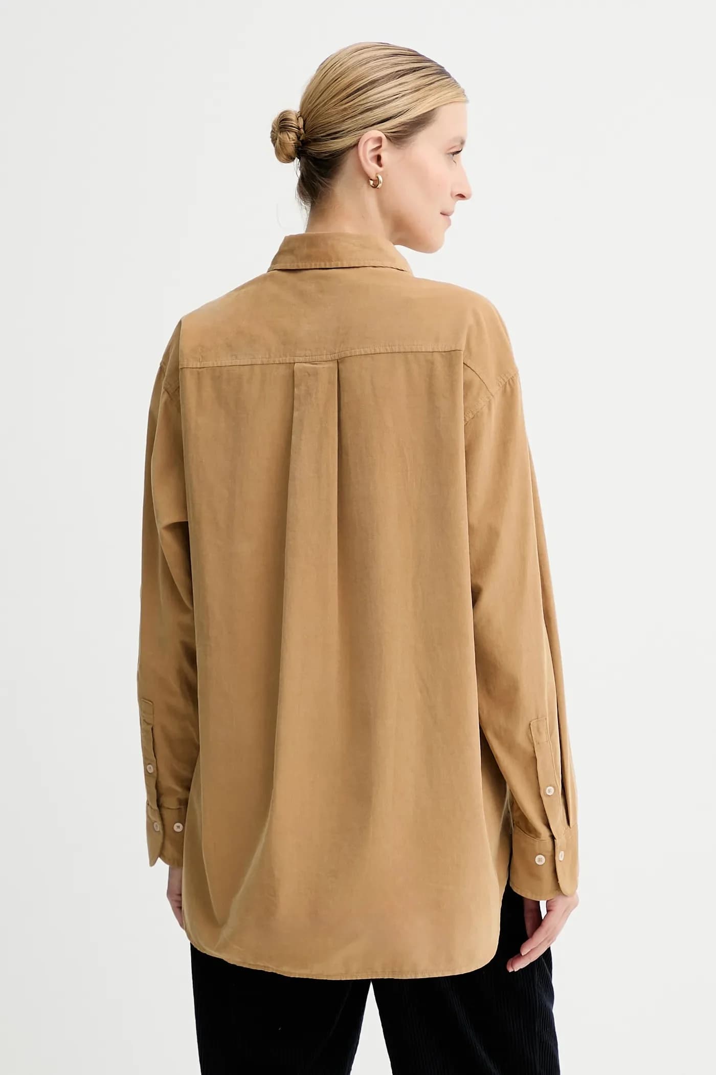 Вельветовая рубашка - фото 3