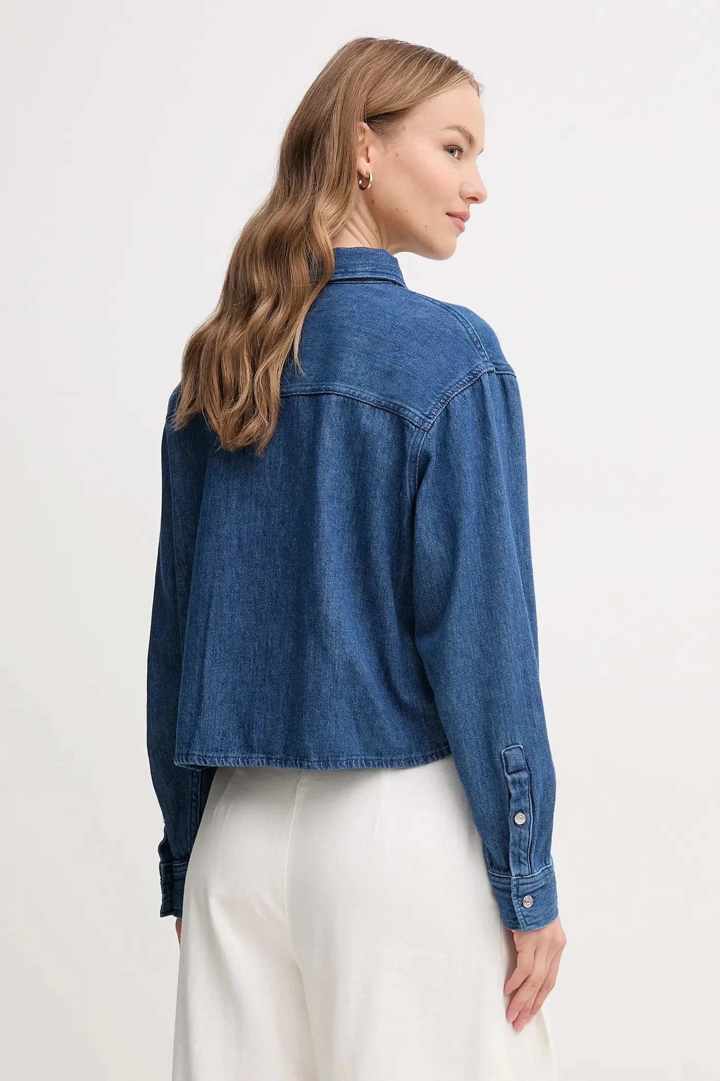 Джинсовая рубашка - фото 3