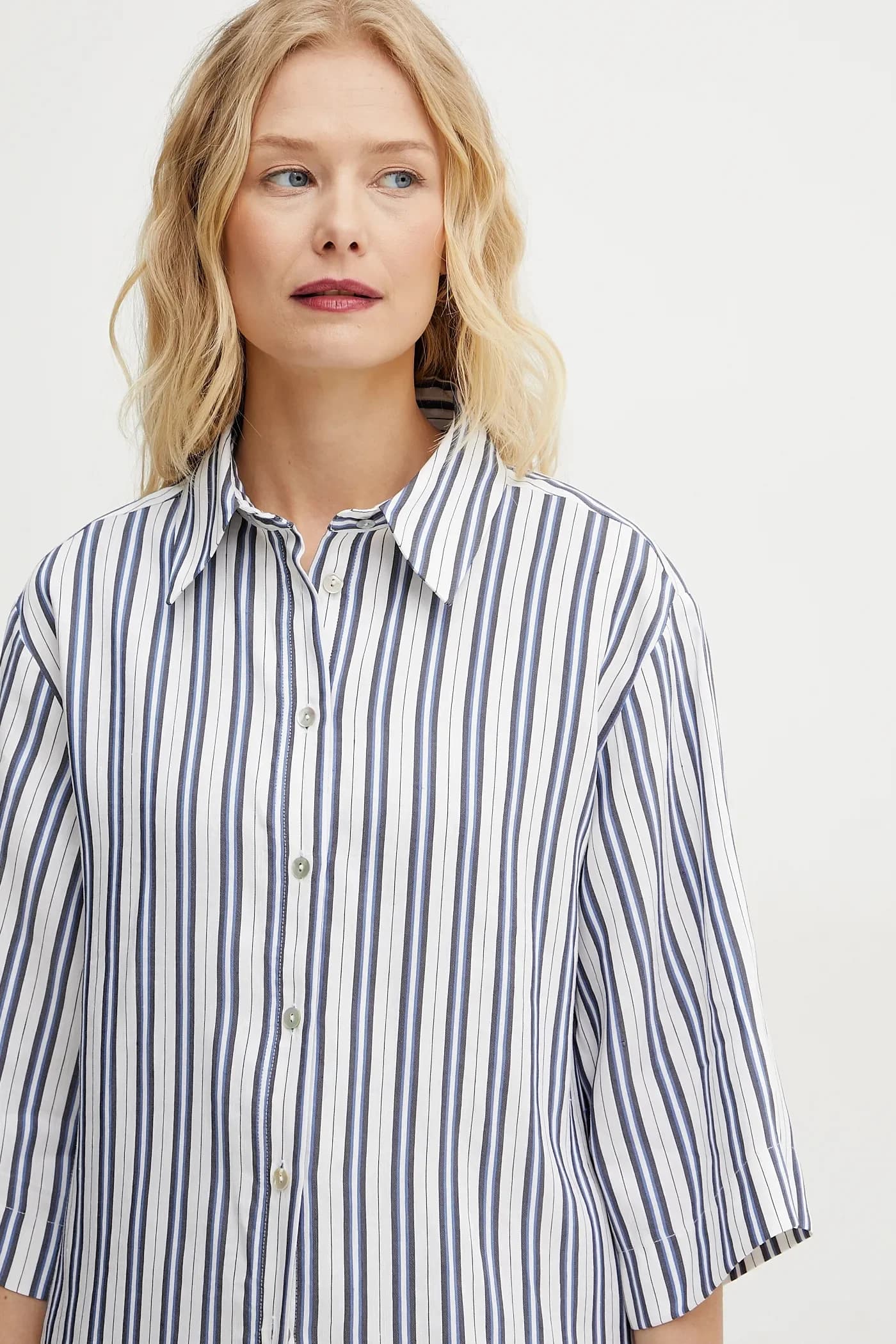 рубашка MANNA из смесового льна - фото 4