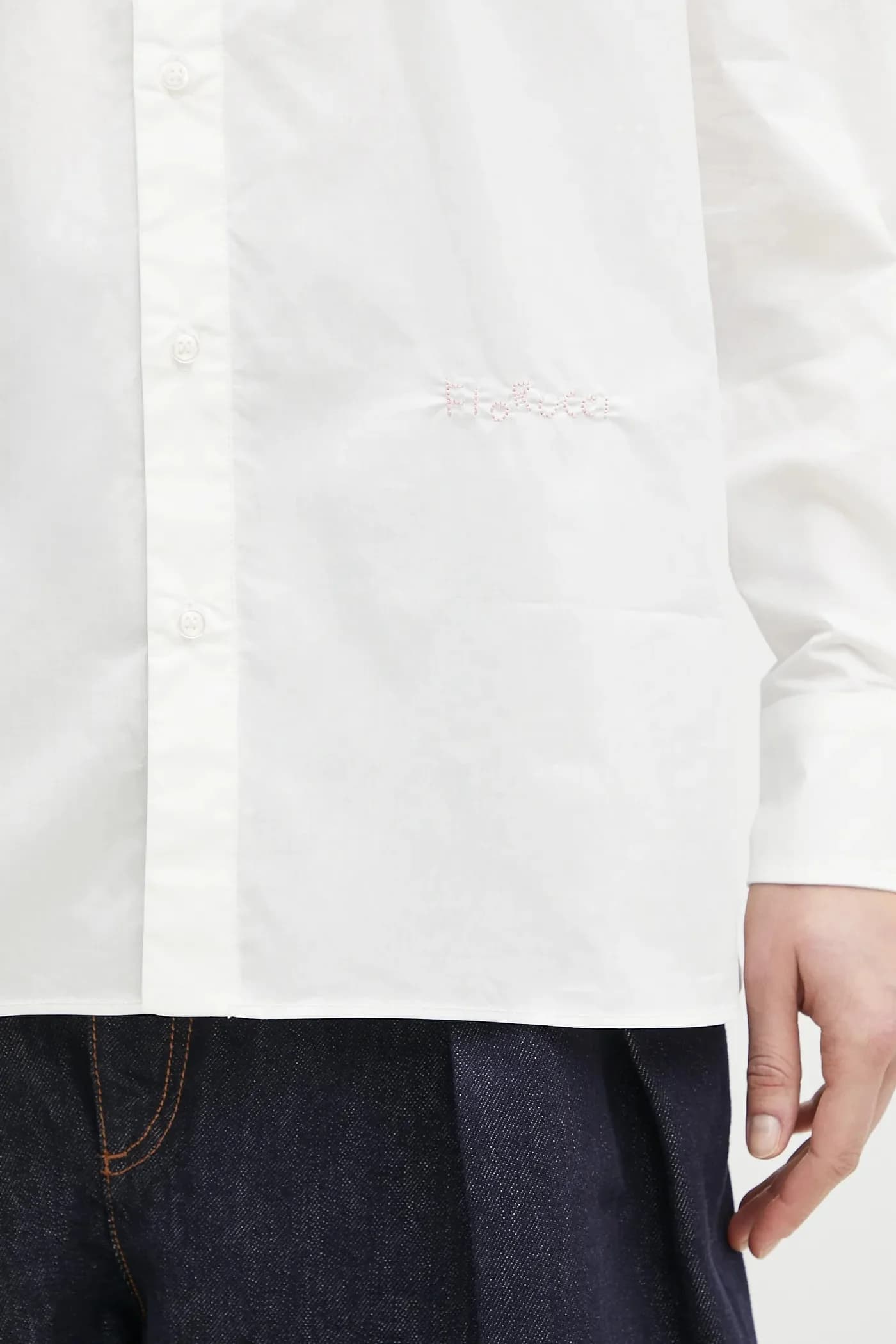 Хлопковая рубашка свободного кроя с вышивкой в ​​форме сердца - фото 10