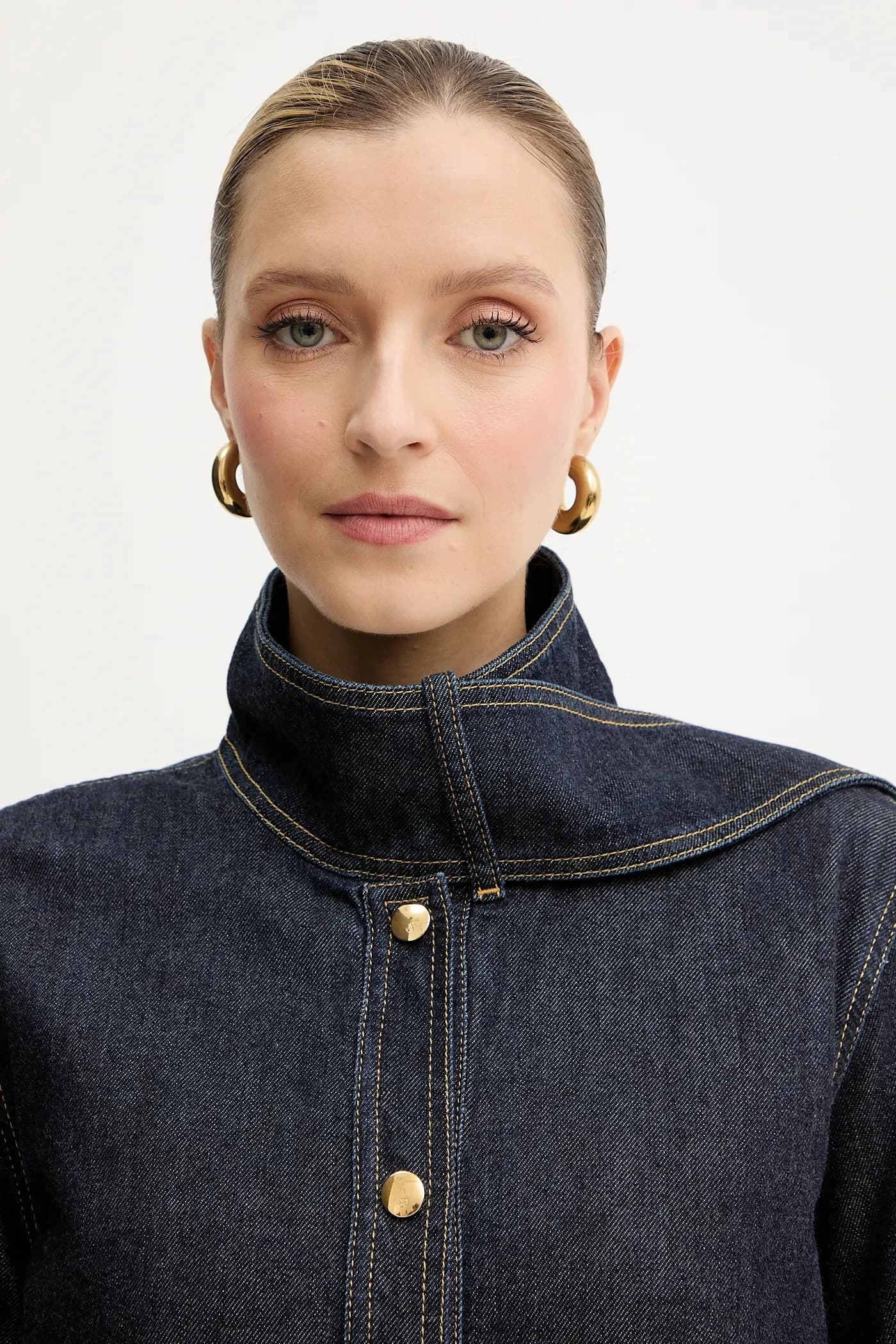 Джинсовая рубашка - фото 4