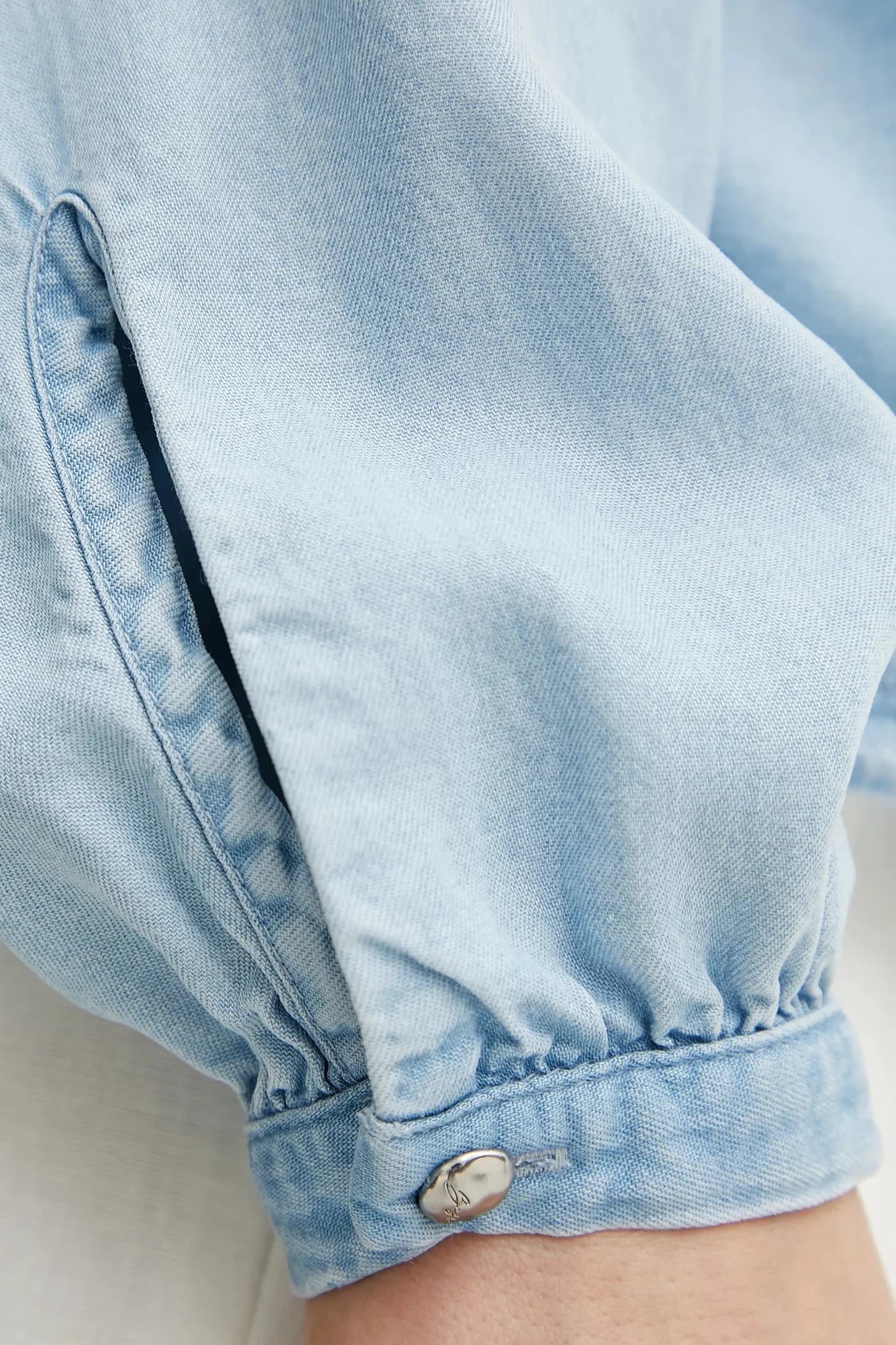 Джинсовая рубашка - фото 5