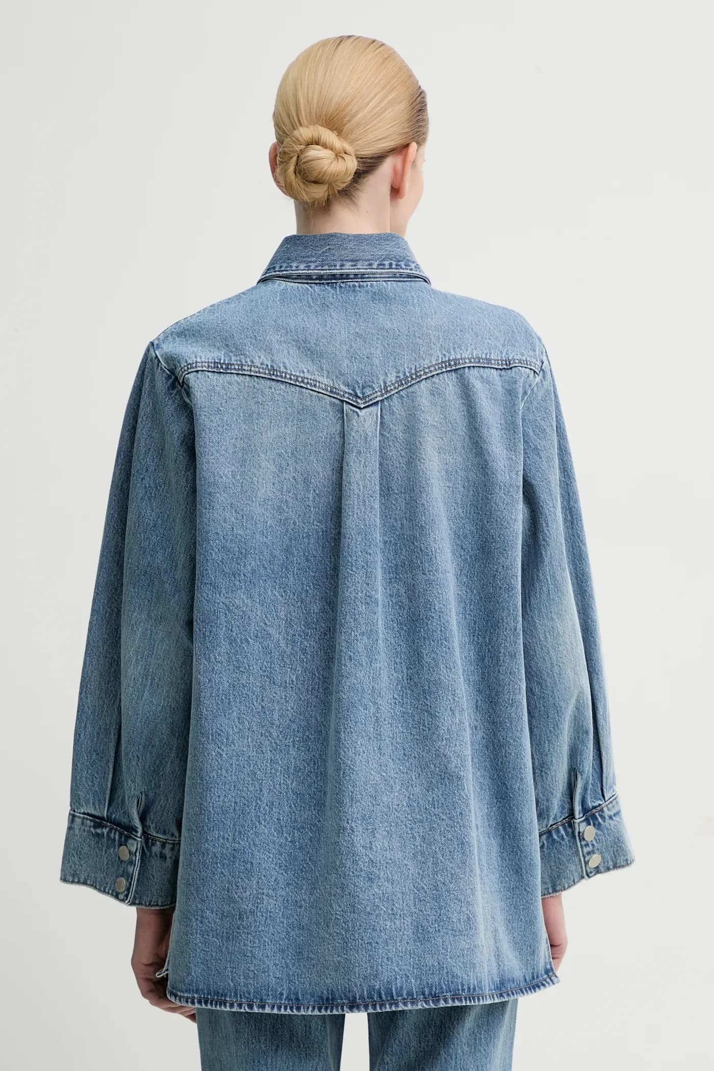 Джинсовая рубашка - фото 3