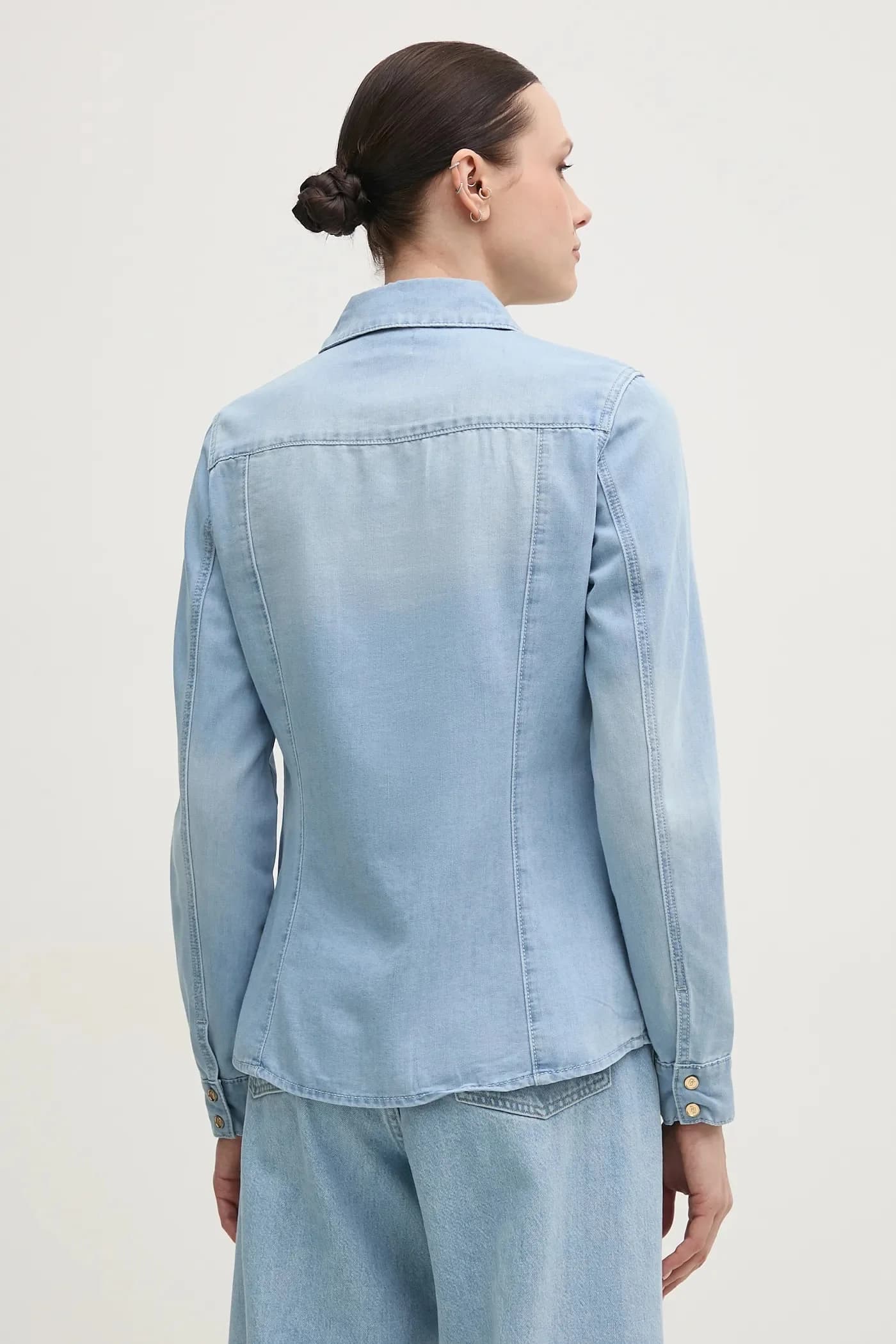 Джинсовая рубашка - фото 3