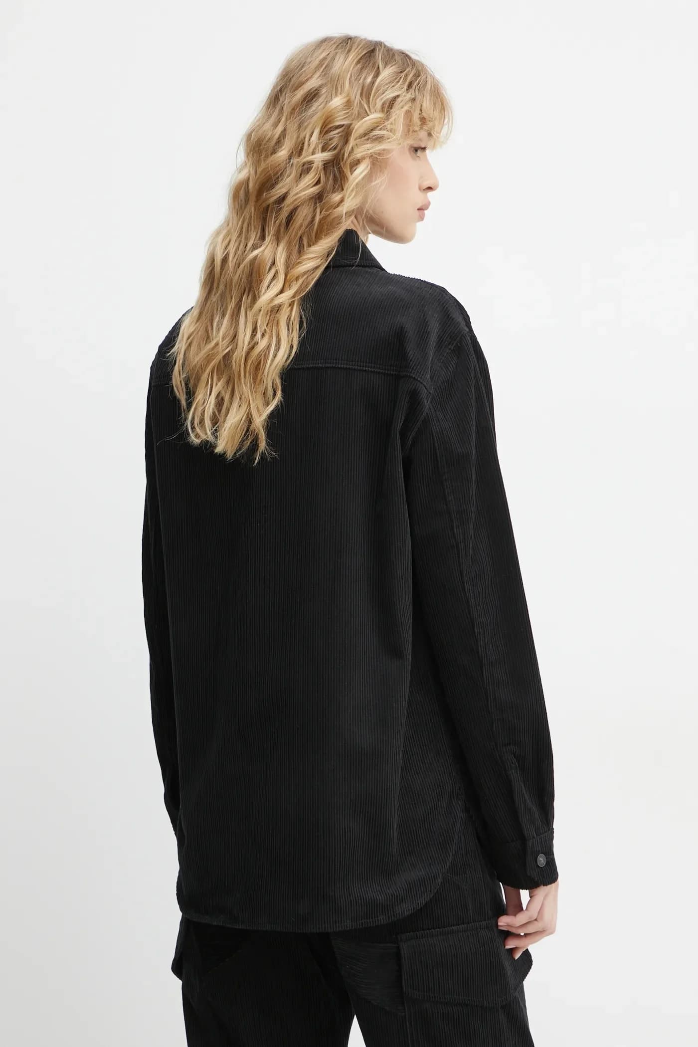 Вельветовая рубашка - фото 3