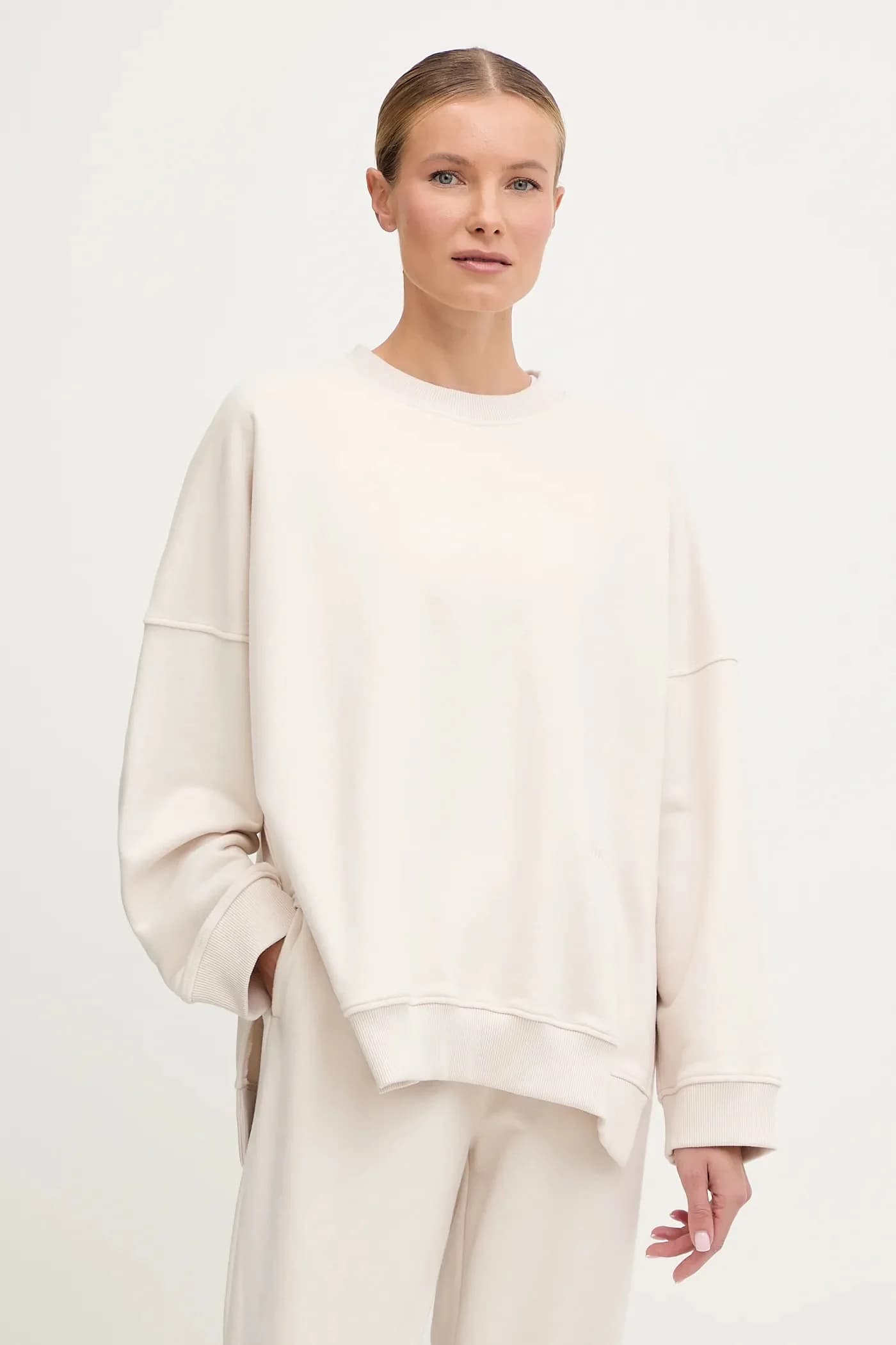 Добрая толстовка