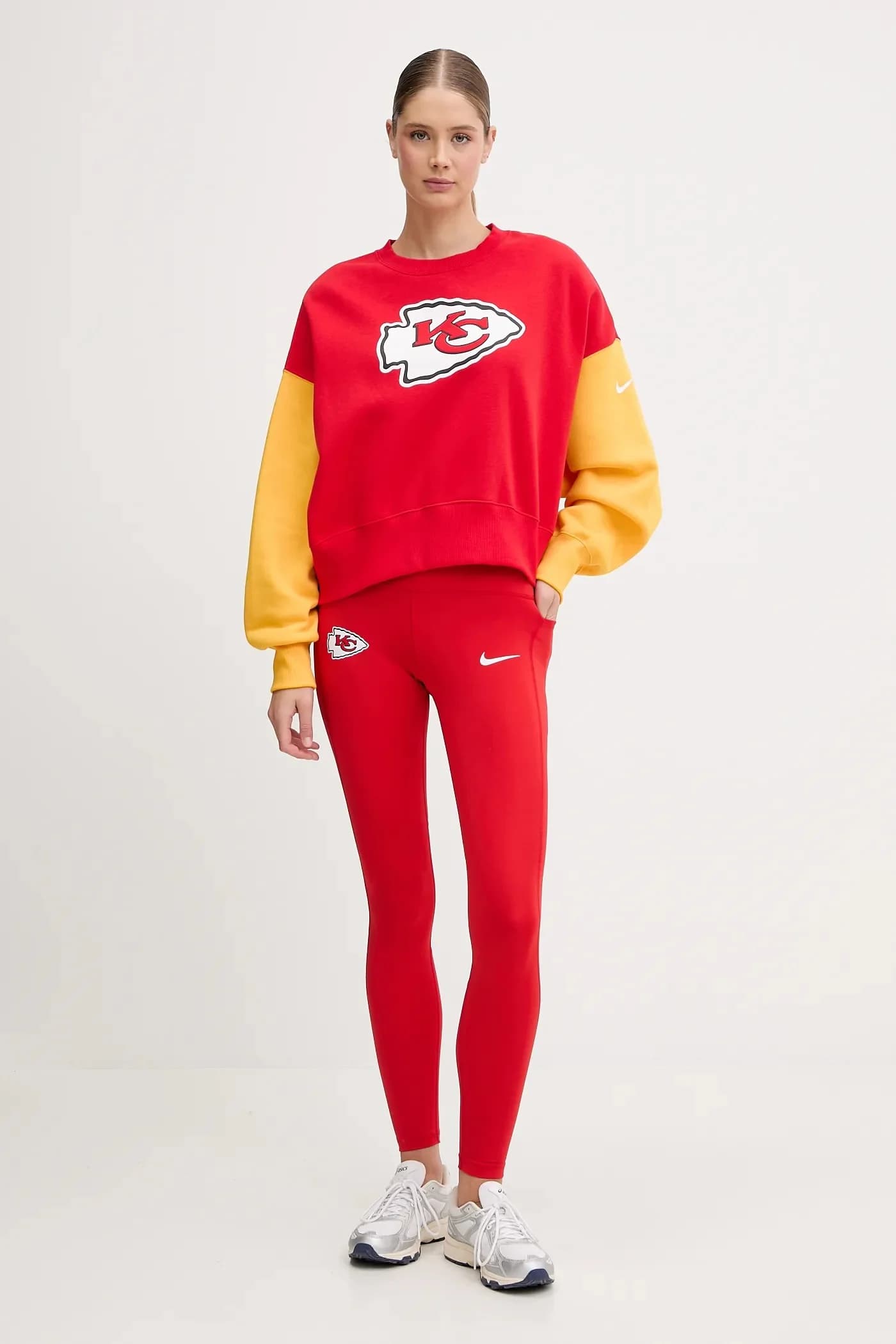 Флисовый свитшот оверсайз с круглым вырезом - фото 2