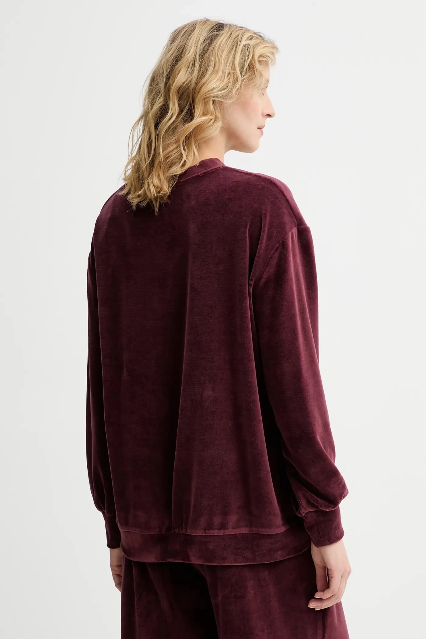 Велюровая толстовка - фото 3