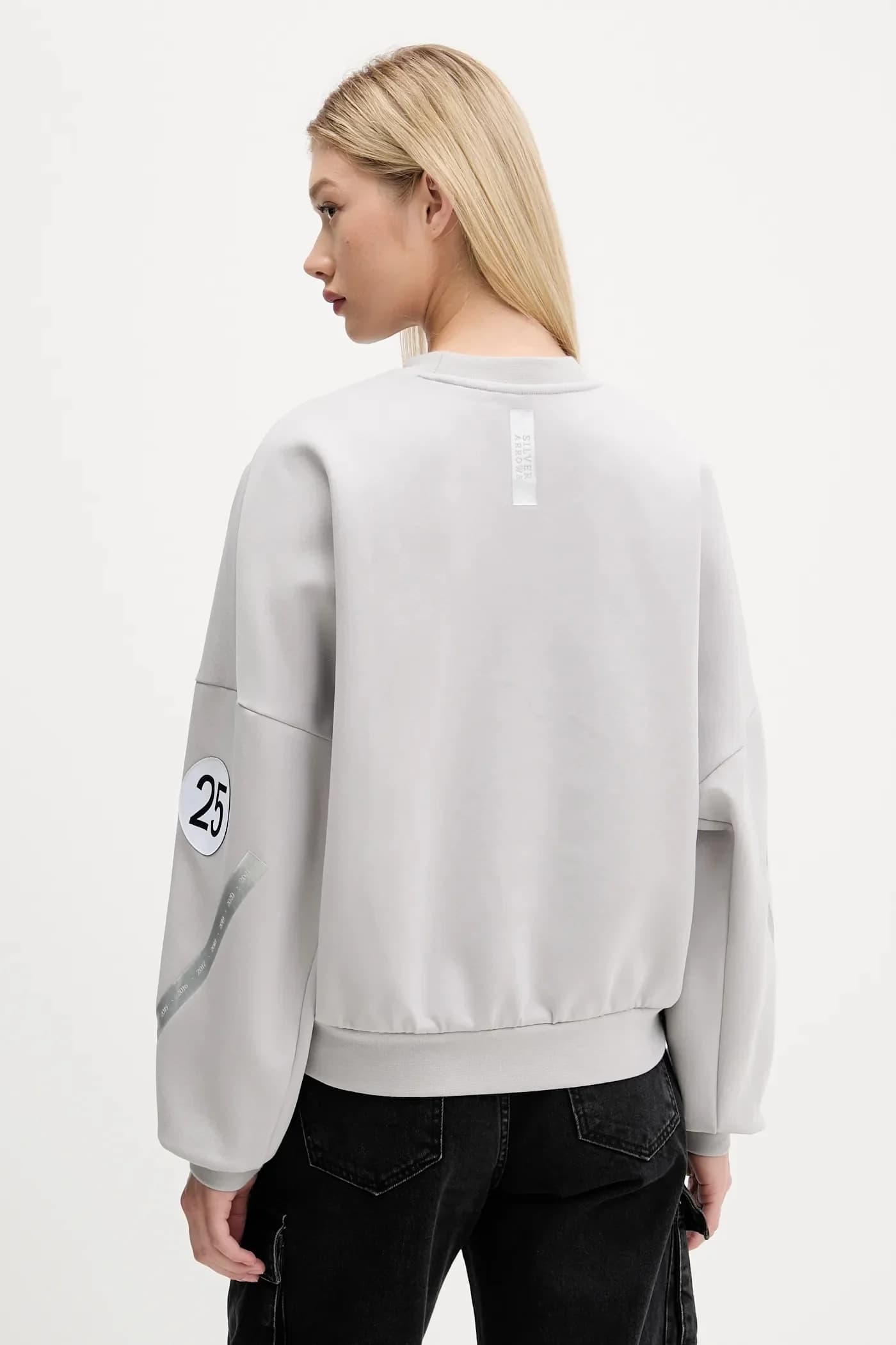 толстовка из коллаборации с Mercedes - фото 3