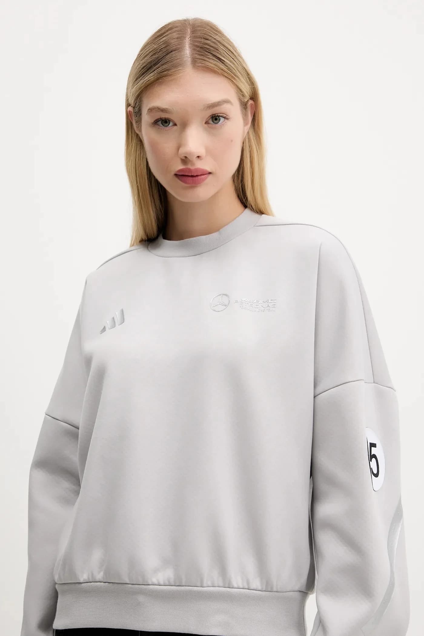 толстовка из коллаборации с Mercedes - фото 4