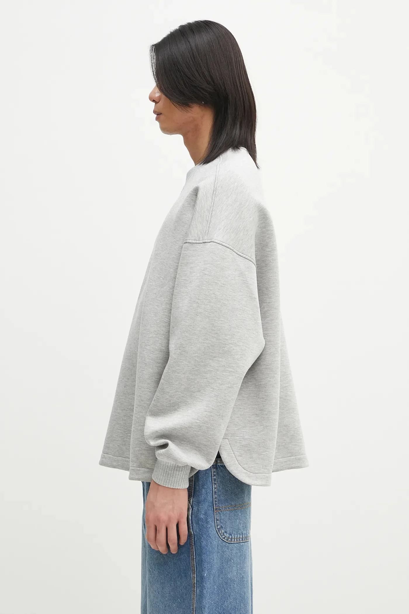 Толстовка свободного кроя из неопрена с вышитым воротником - фото 3