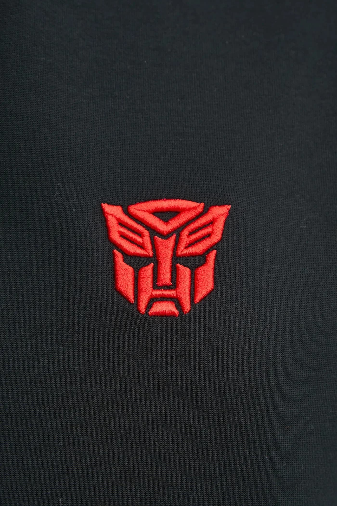 толстовка из коллаборации с Transformers - фото 8