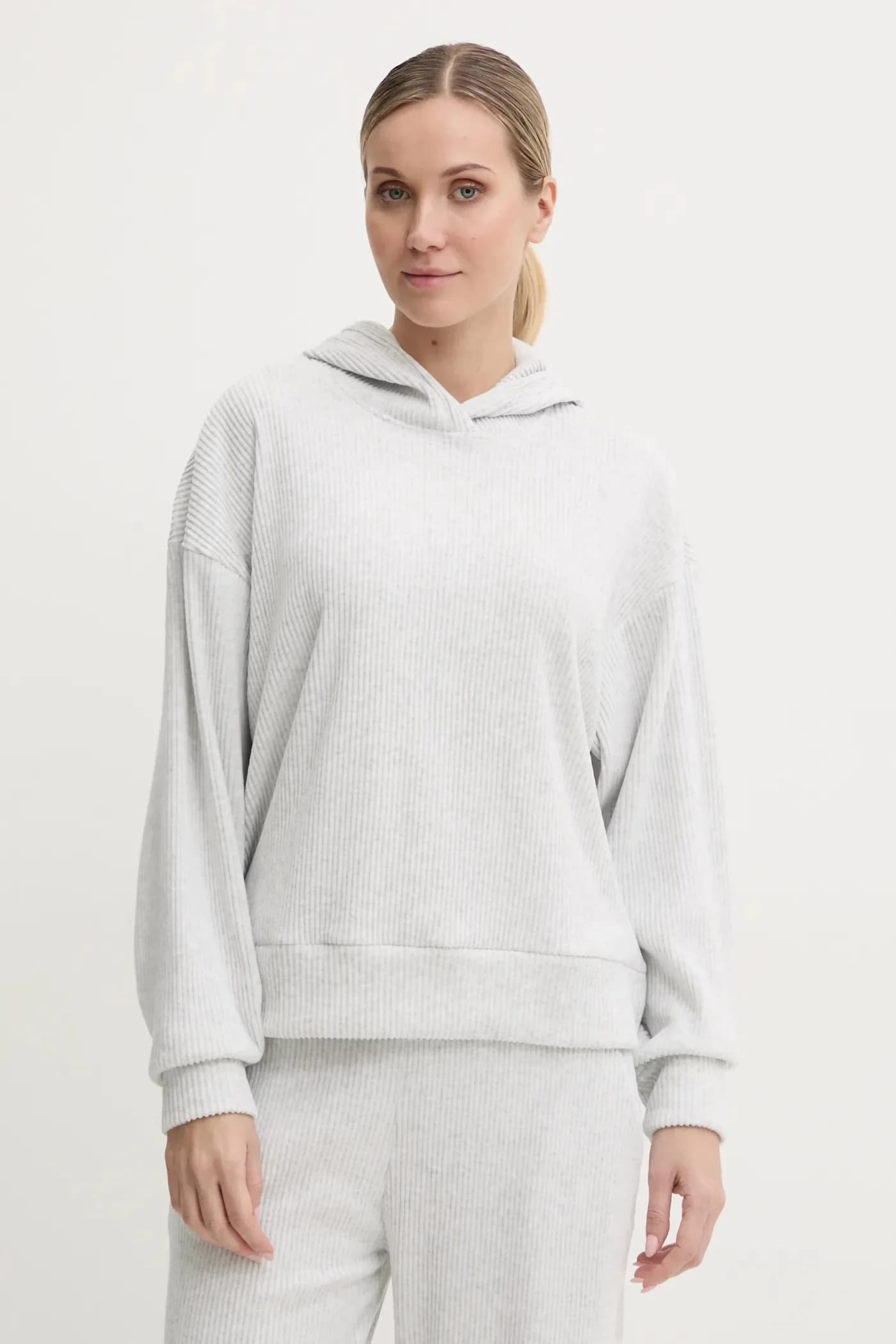 Lounge толстовка