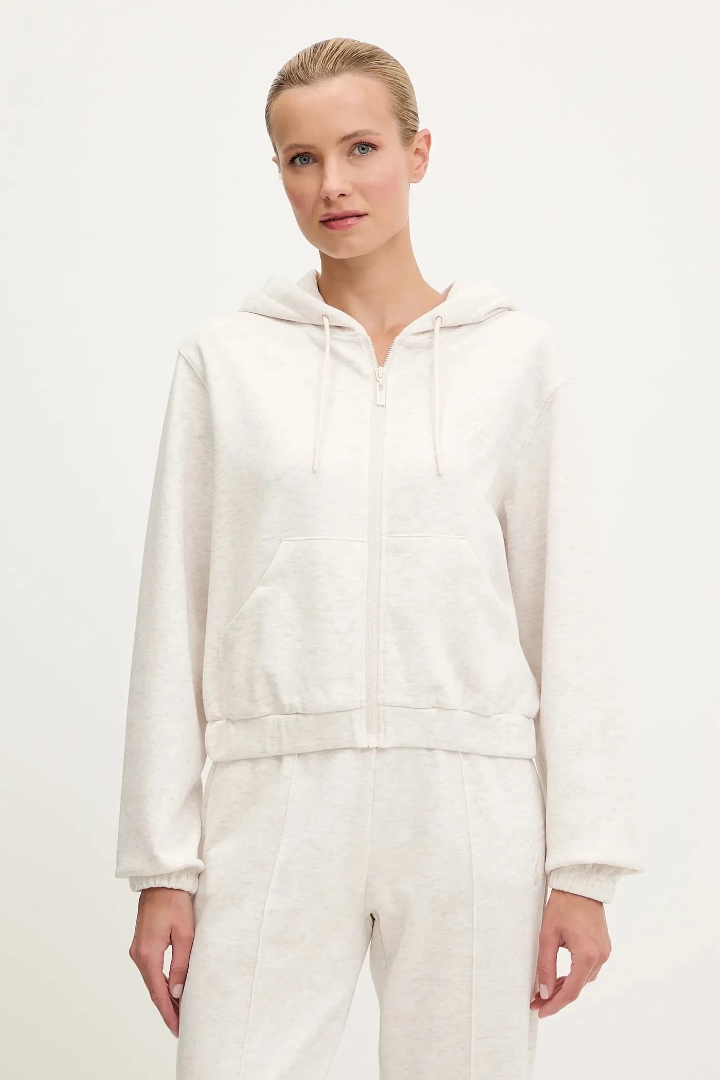 РОБЕРТ толстовка