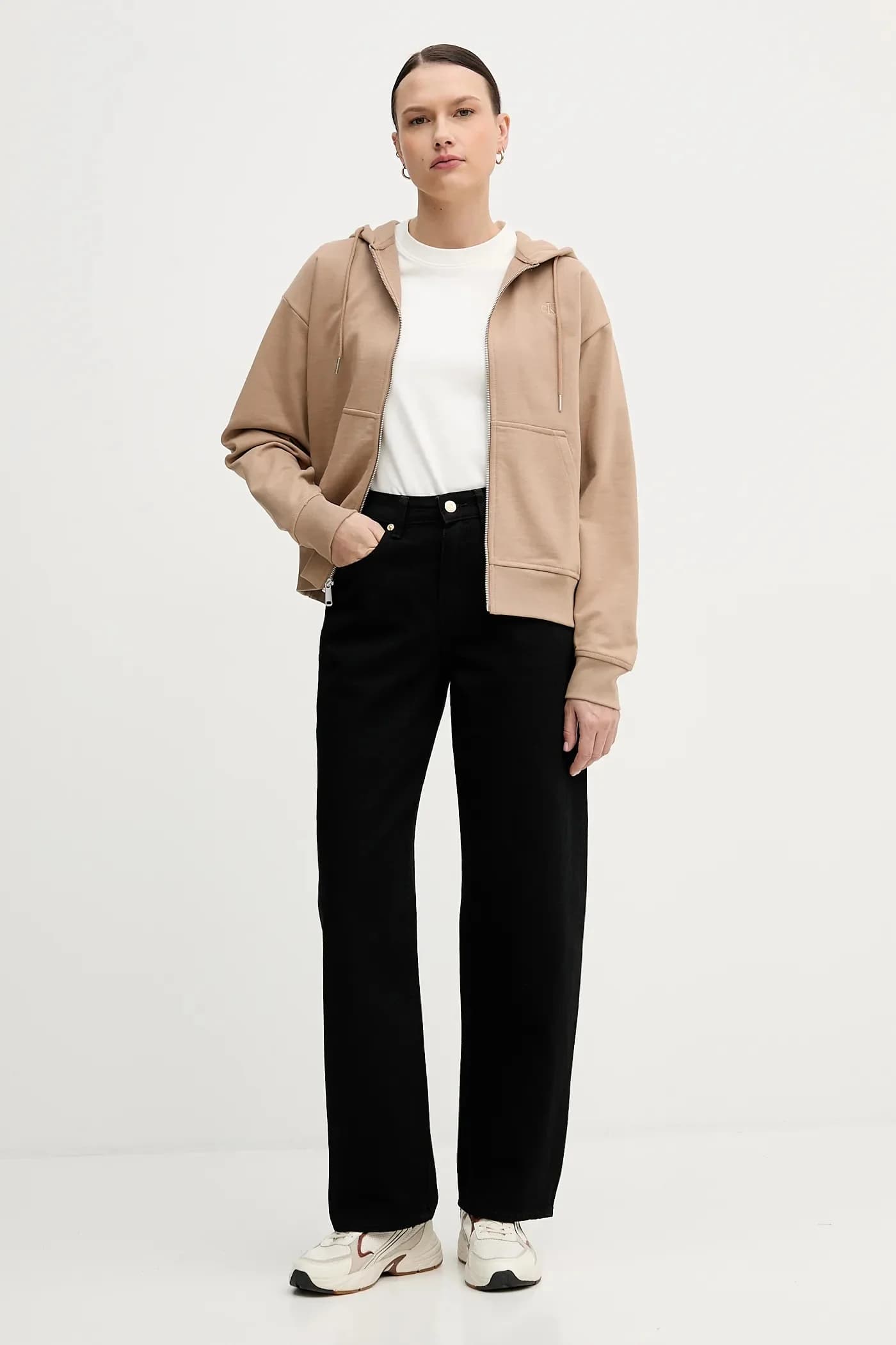 Джинсы - фото 2