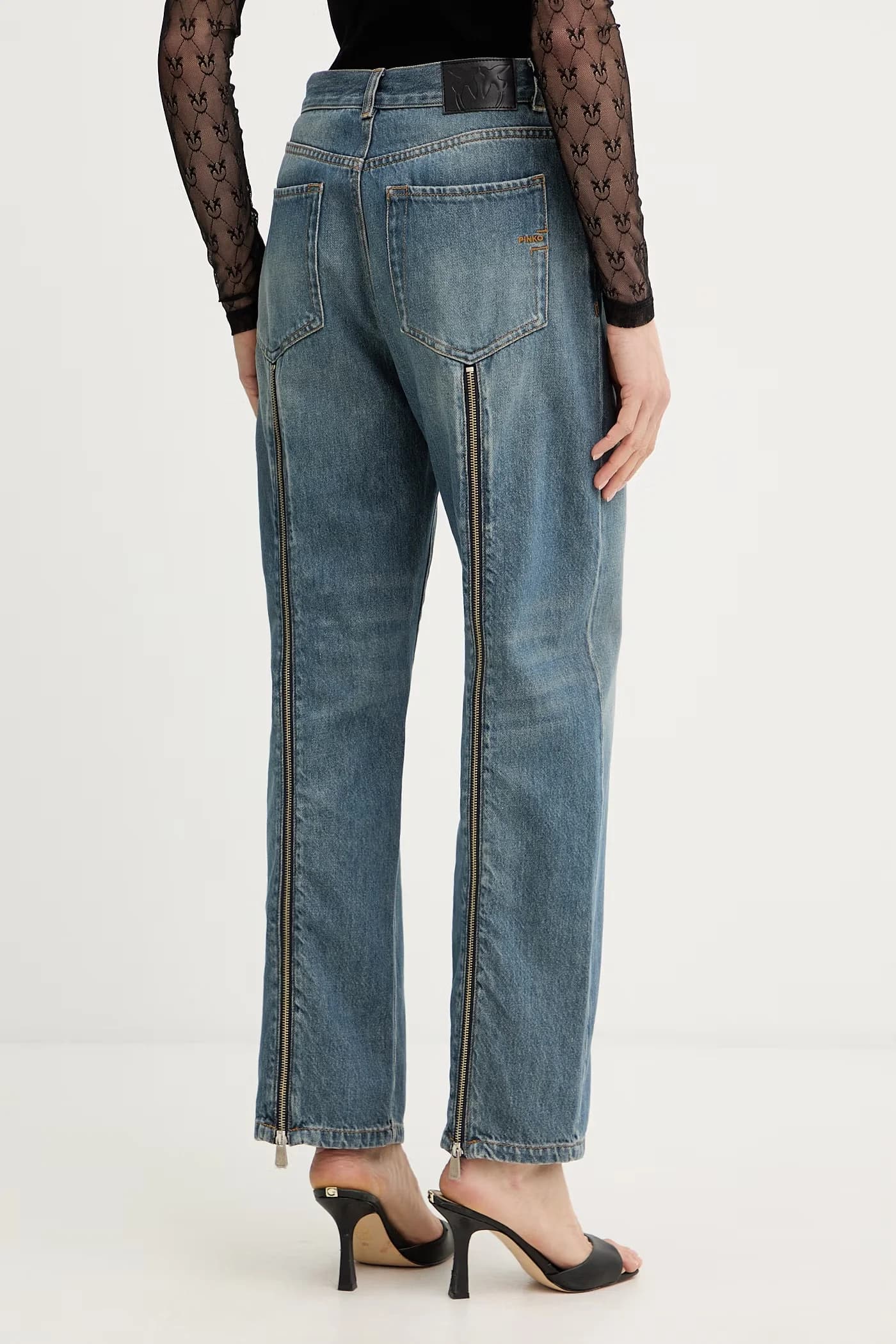 Джинсы - фото 3