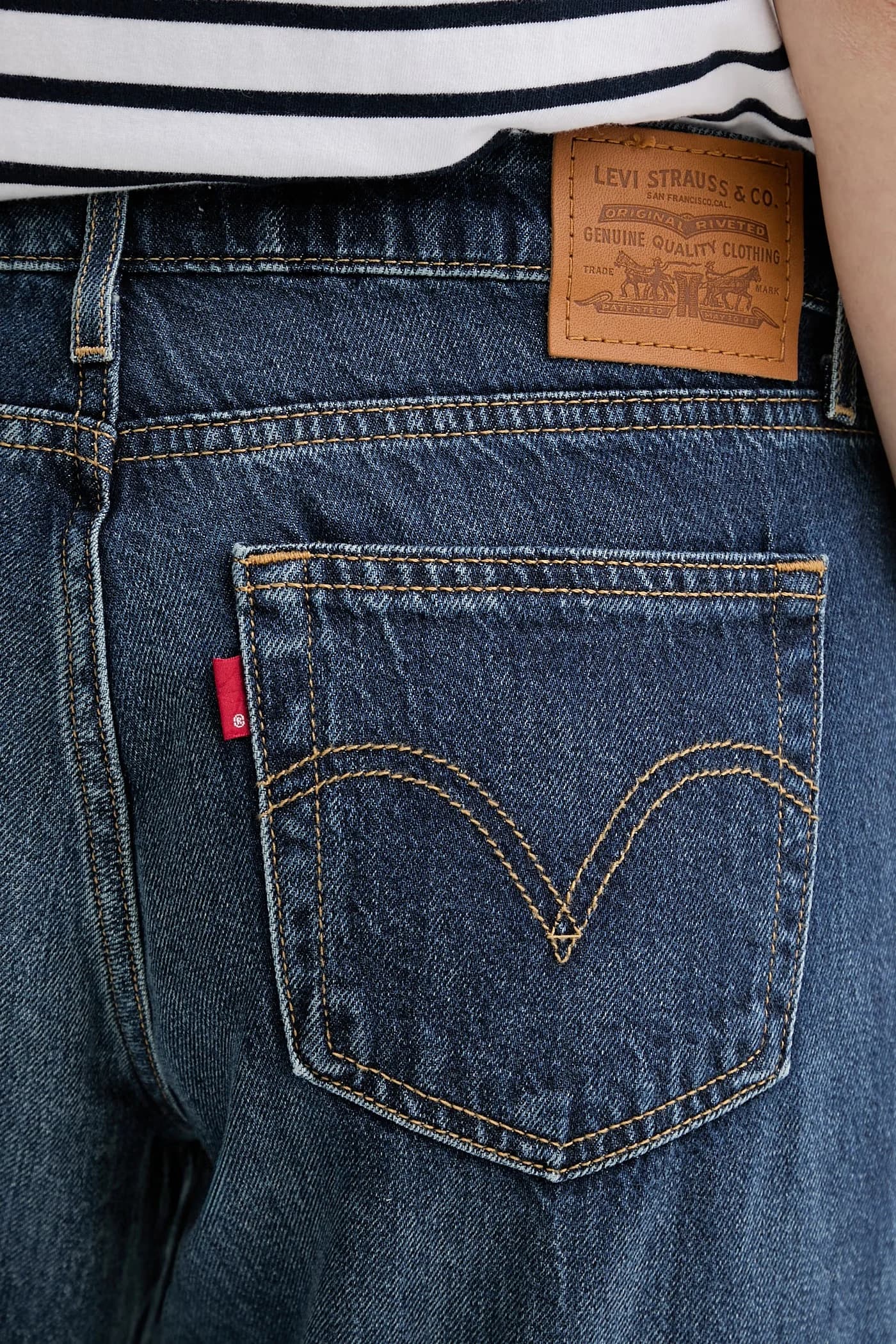 НИЗКИЕ СВОБОДНЫЕ джинсы - фото 4