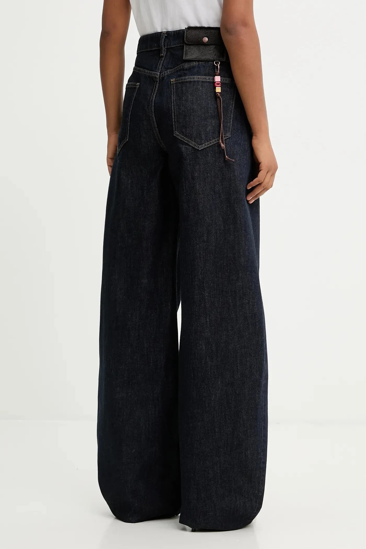 Джинсы - фото 3