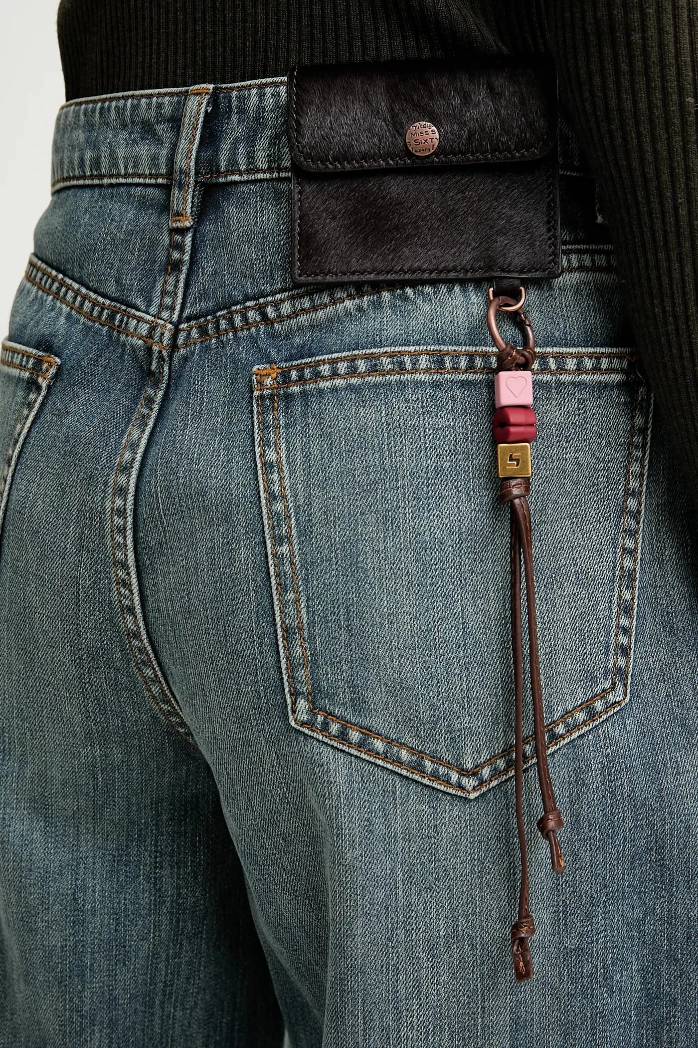 Джинсы - фото 4