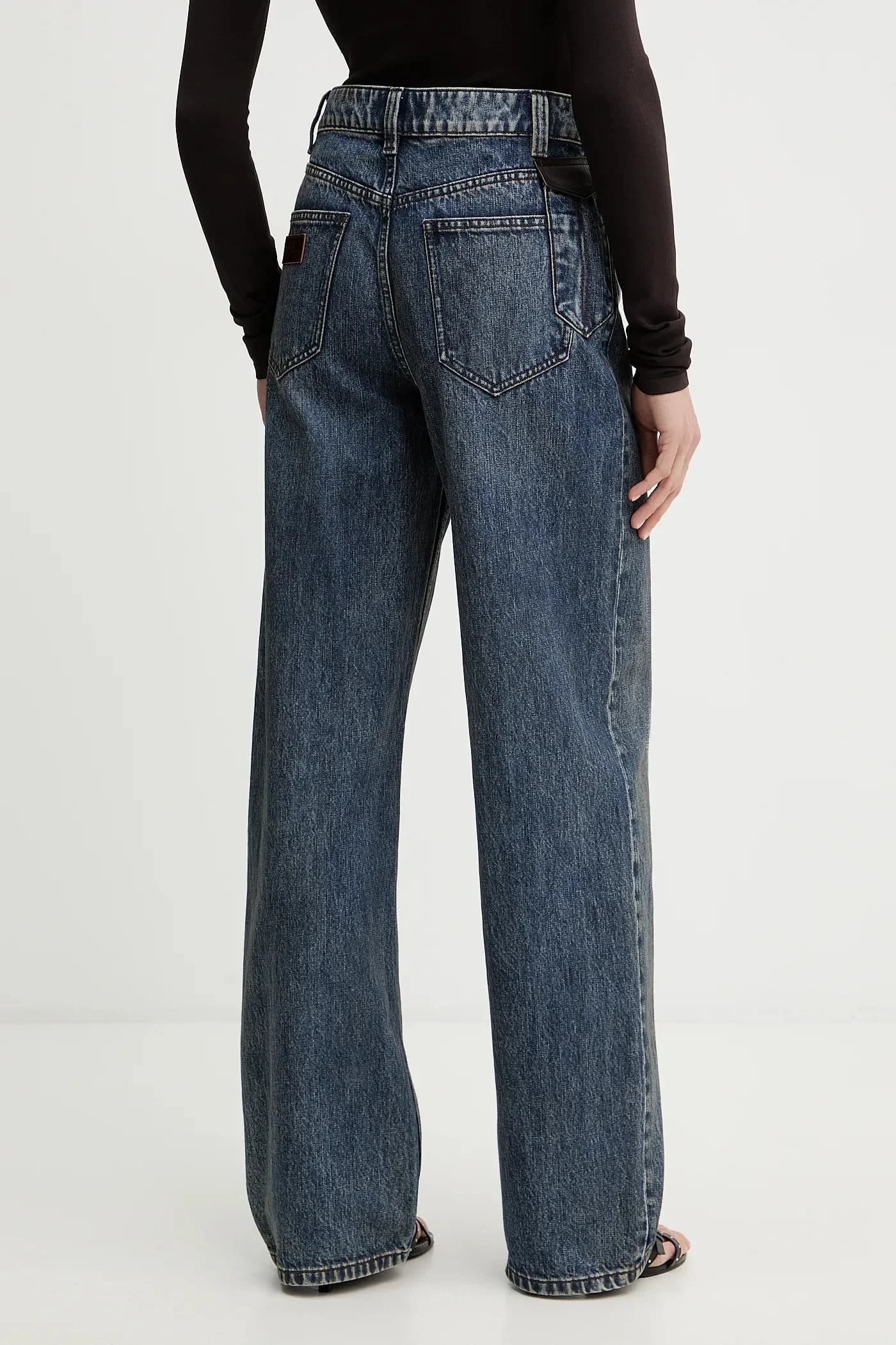 Джинсы - фото 3