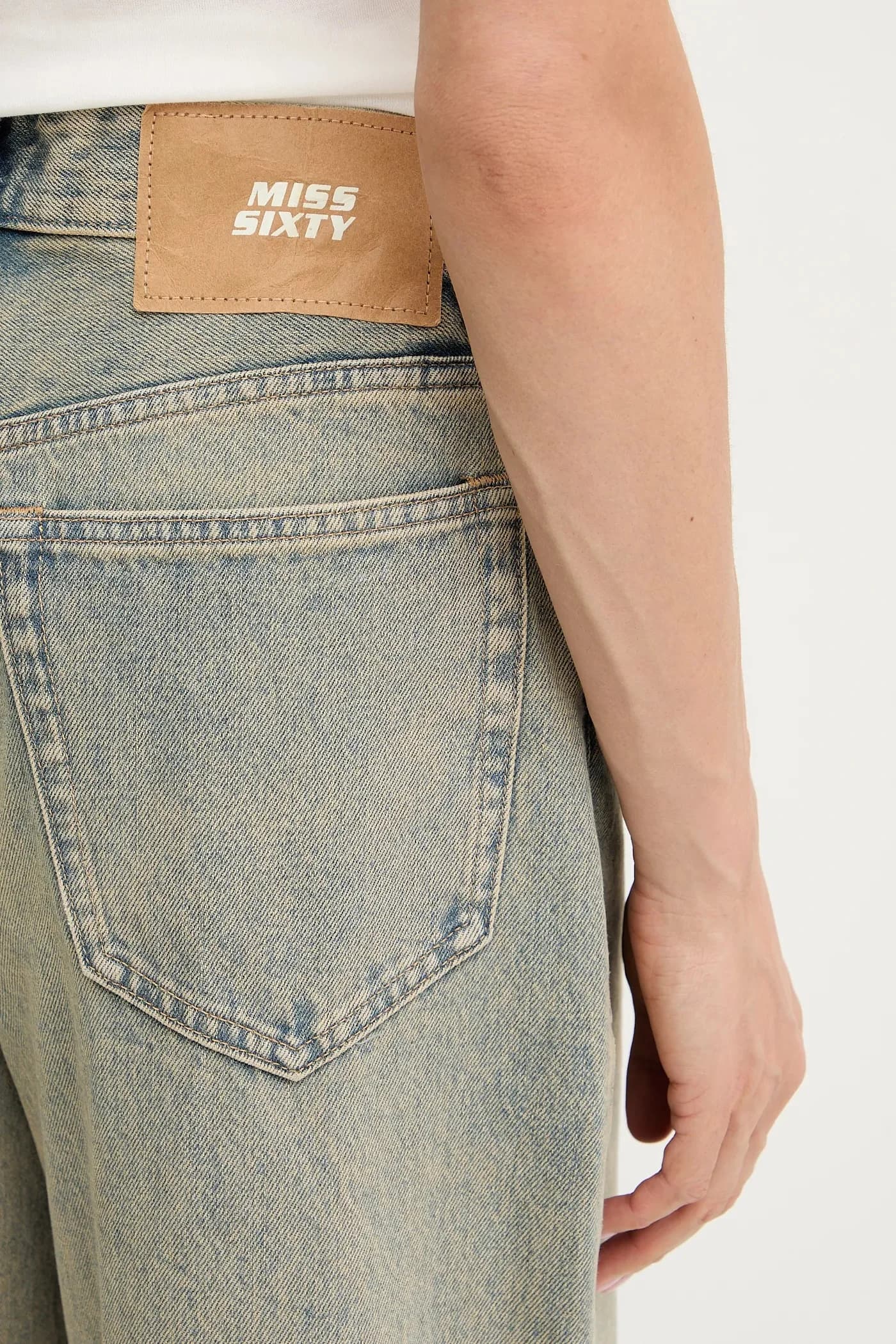 Джинсы - фото 4