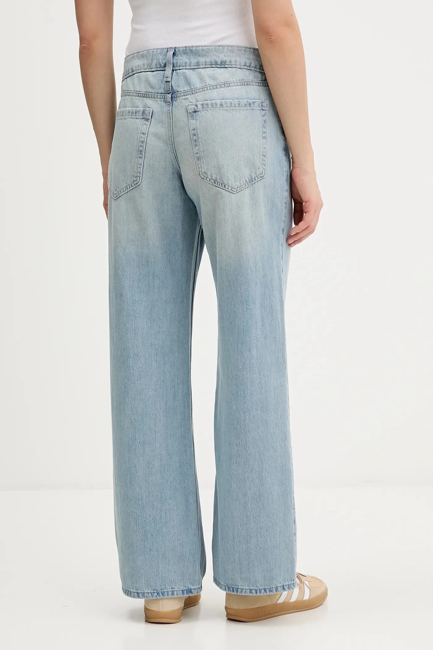 Джинсы - фото 3