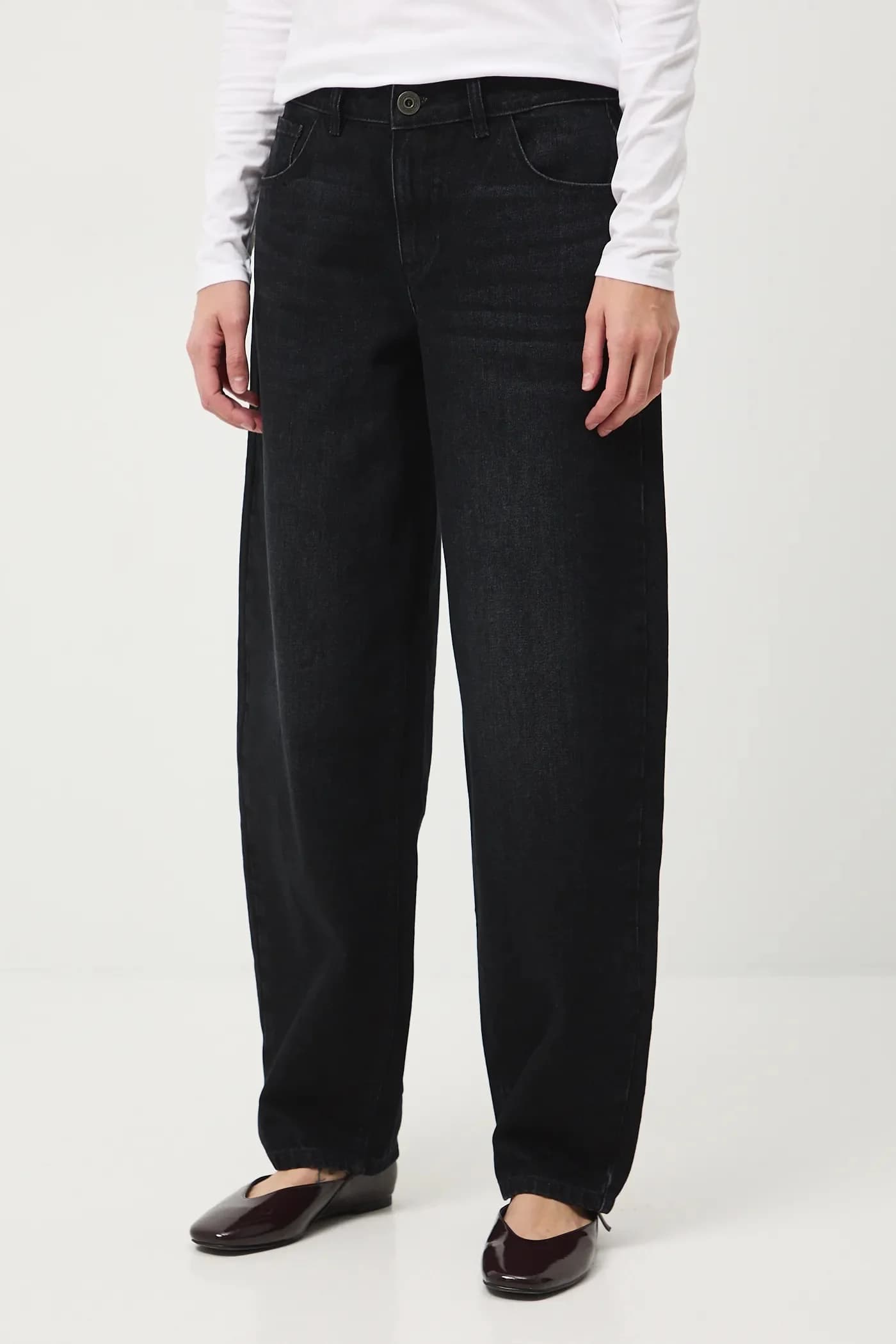 Хлопковые джинсы - фото 2