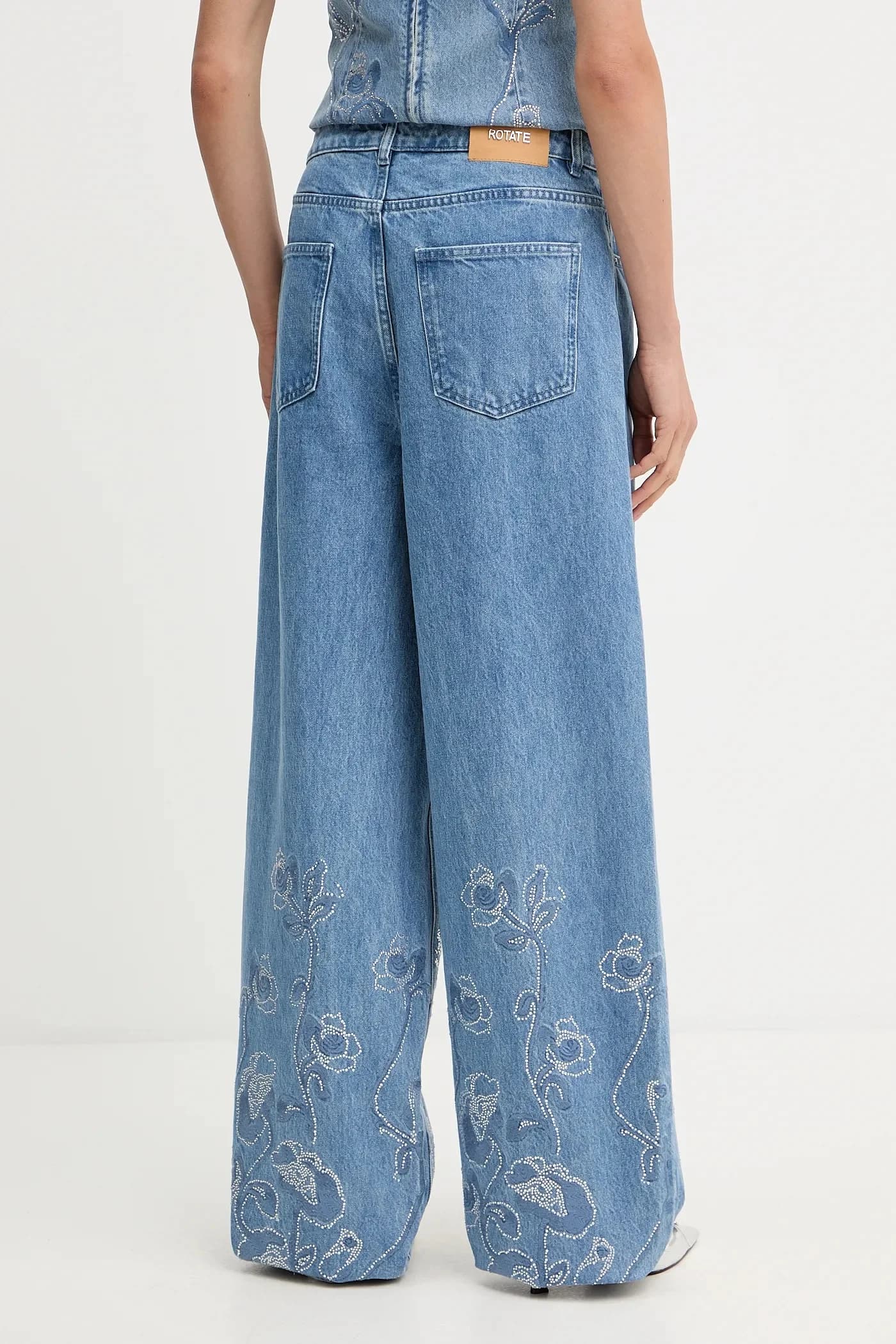 Джинсы - фото 3