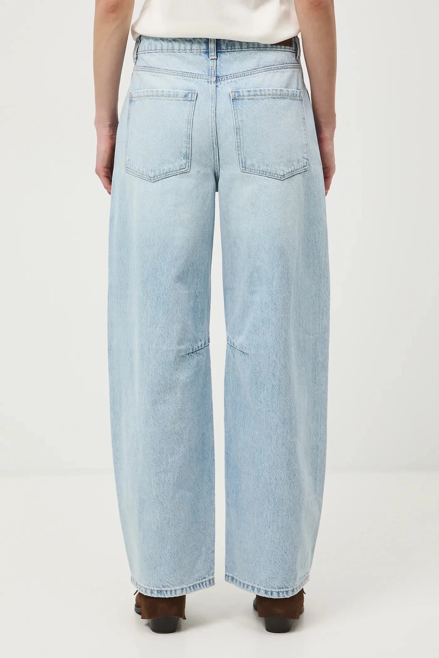 Женские джинсы с напуском - фото 3