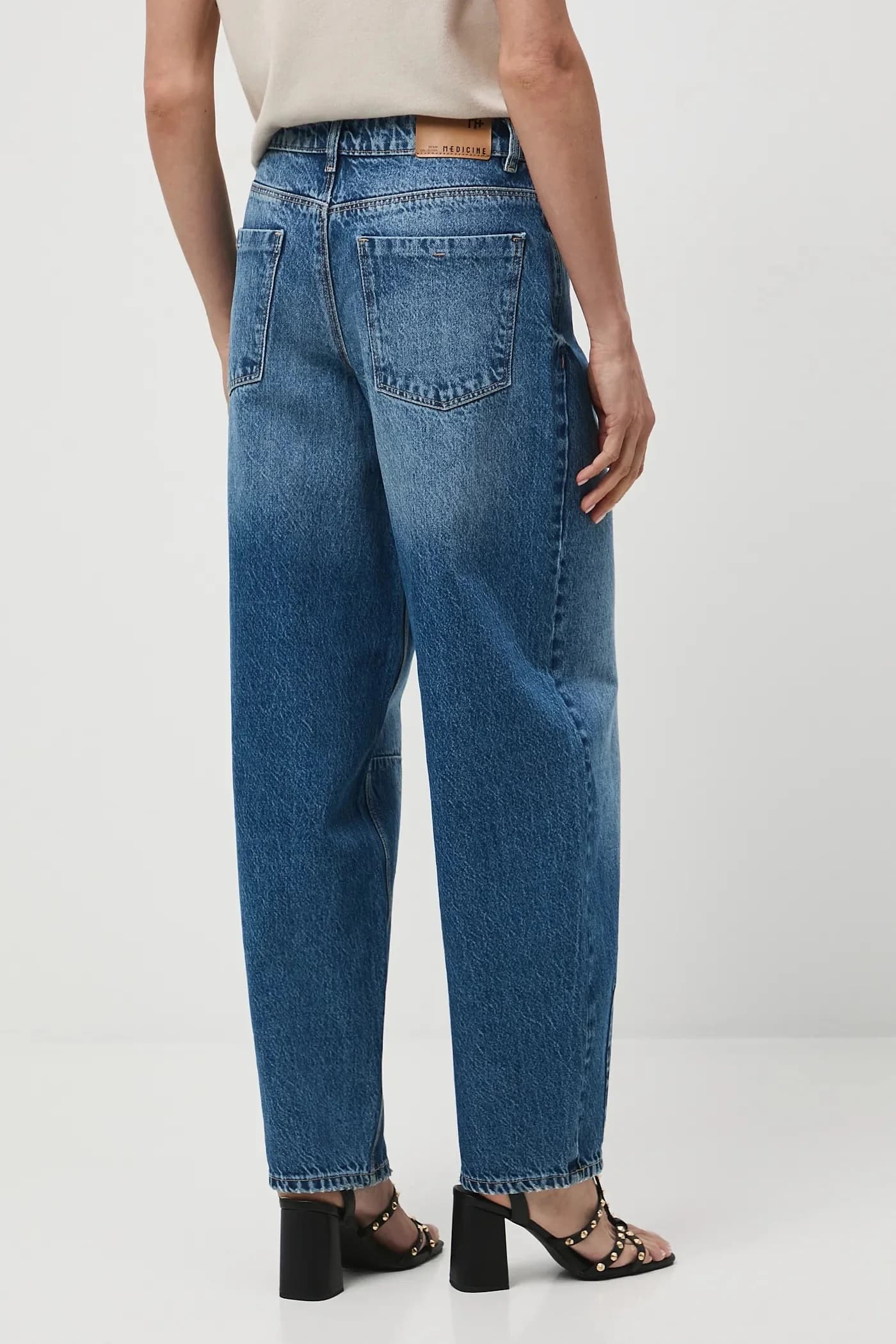 Хлопковые джинсы - фото 3