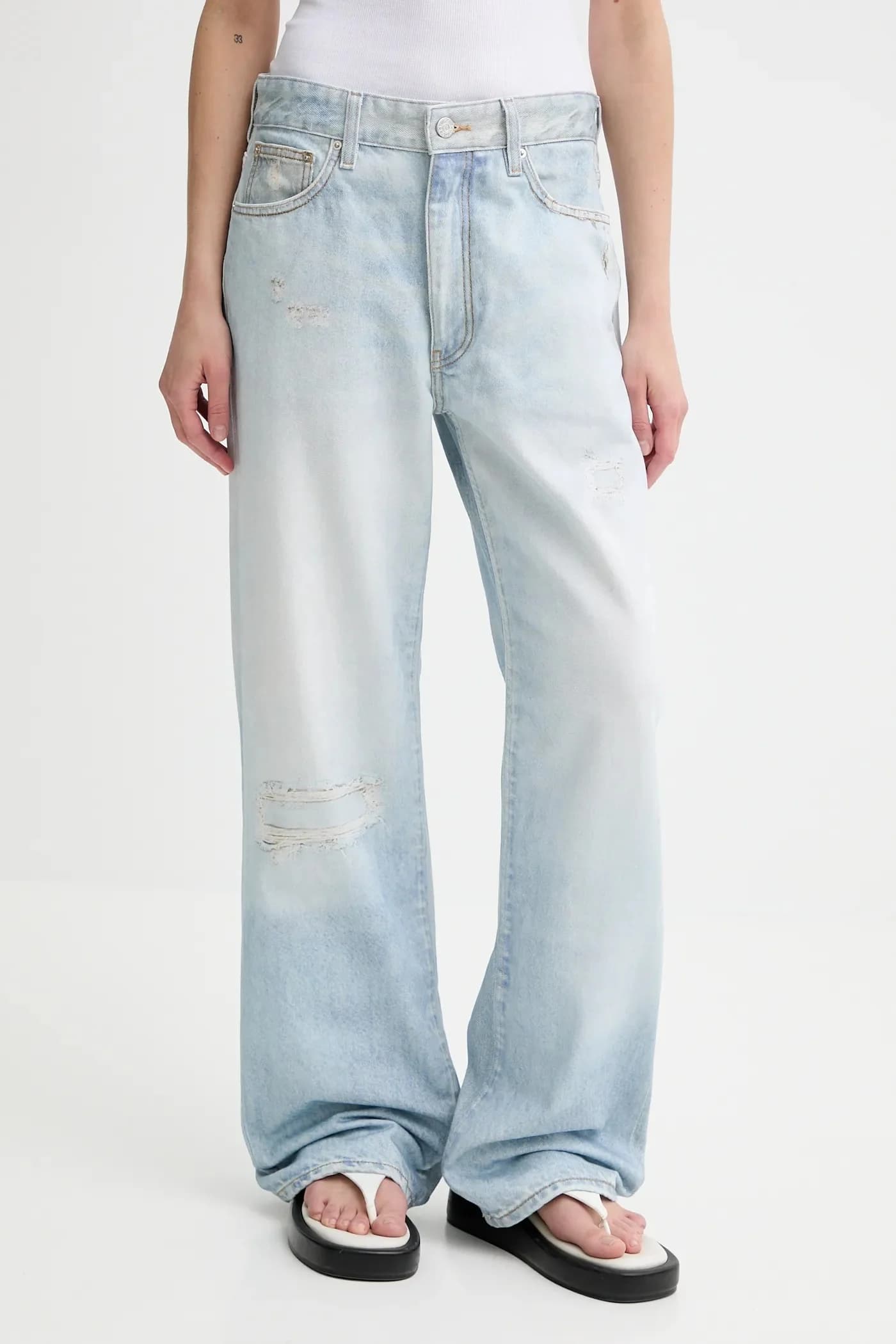 Джинсы - фото 3