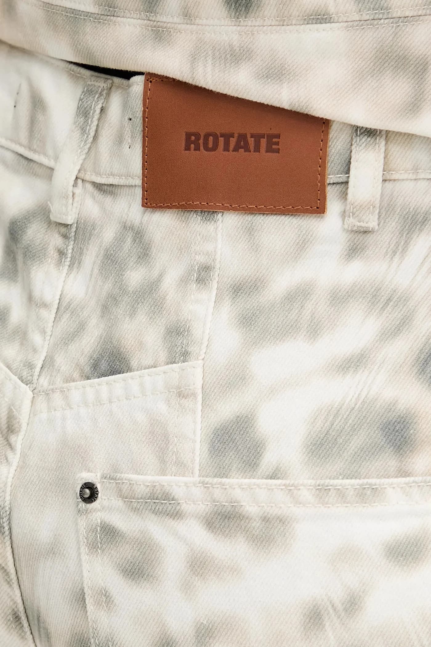 Джинсы - фото 4