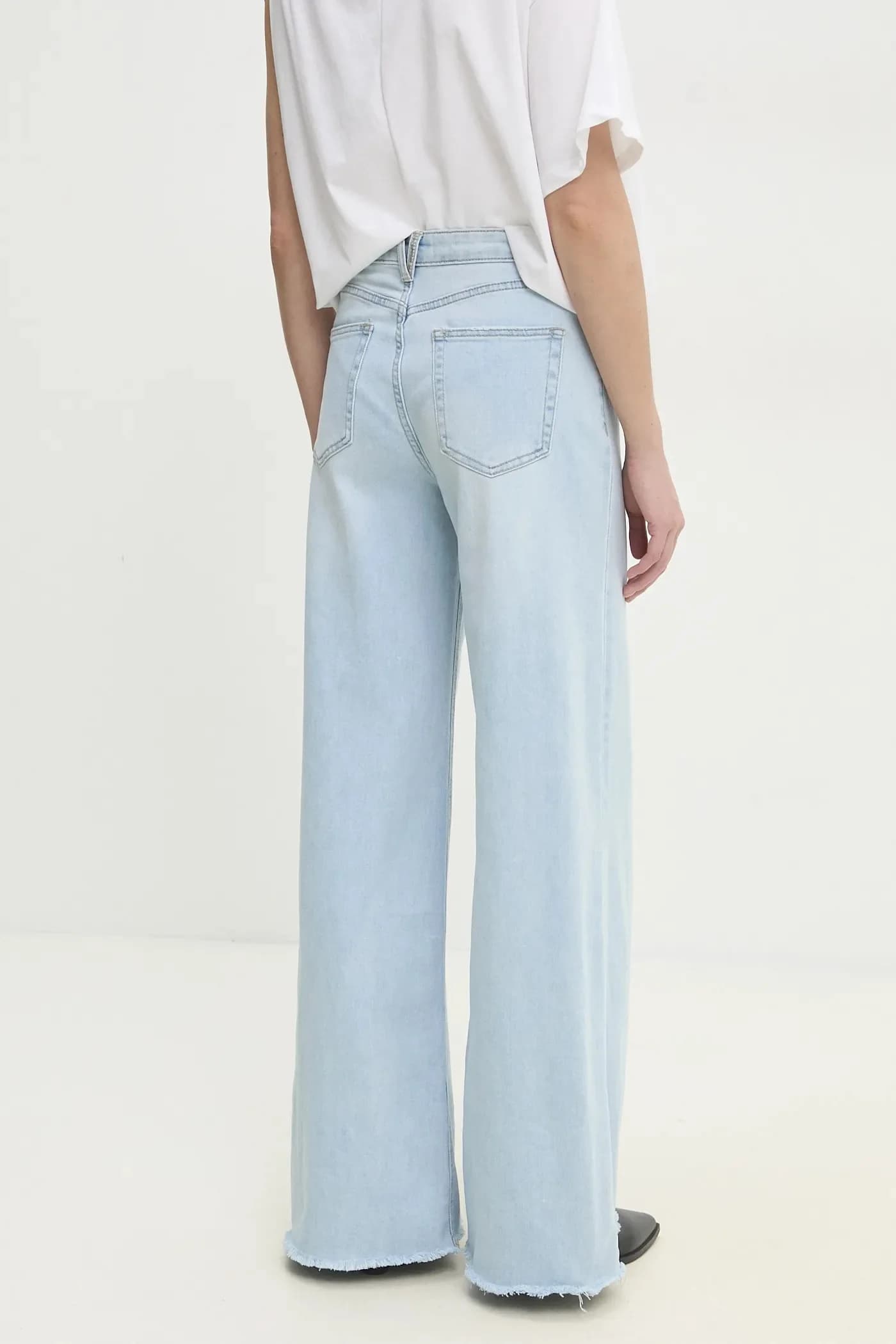 Джинсы - фото 3