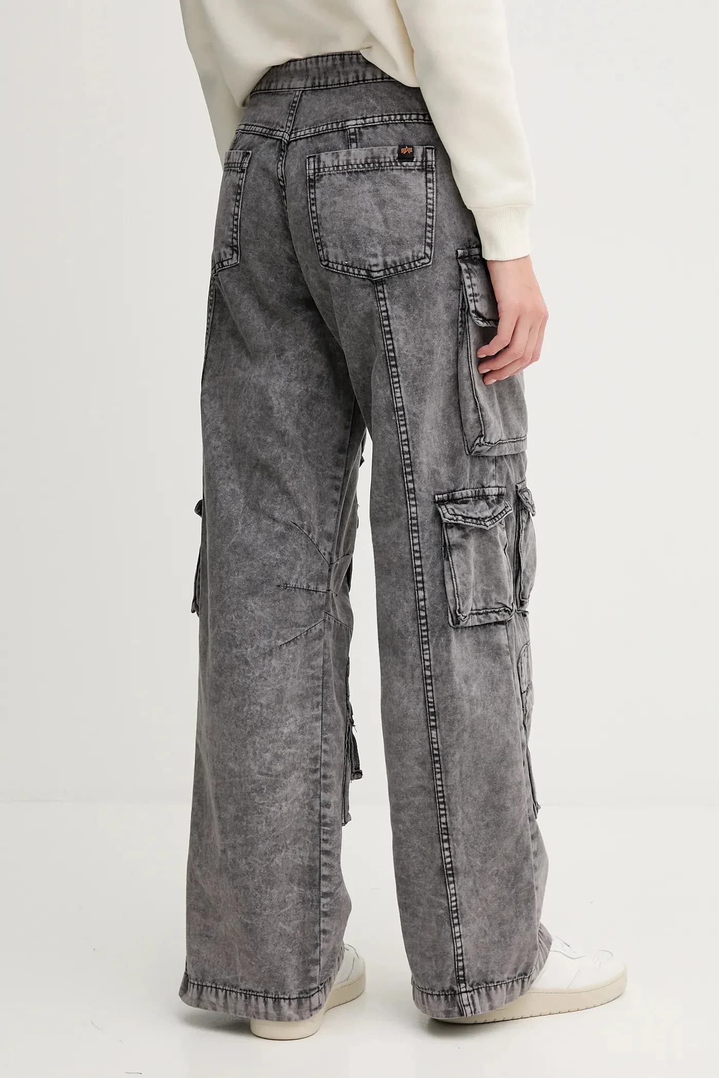 Джинсы - фото 3