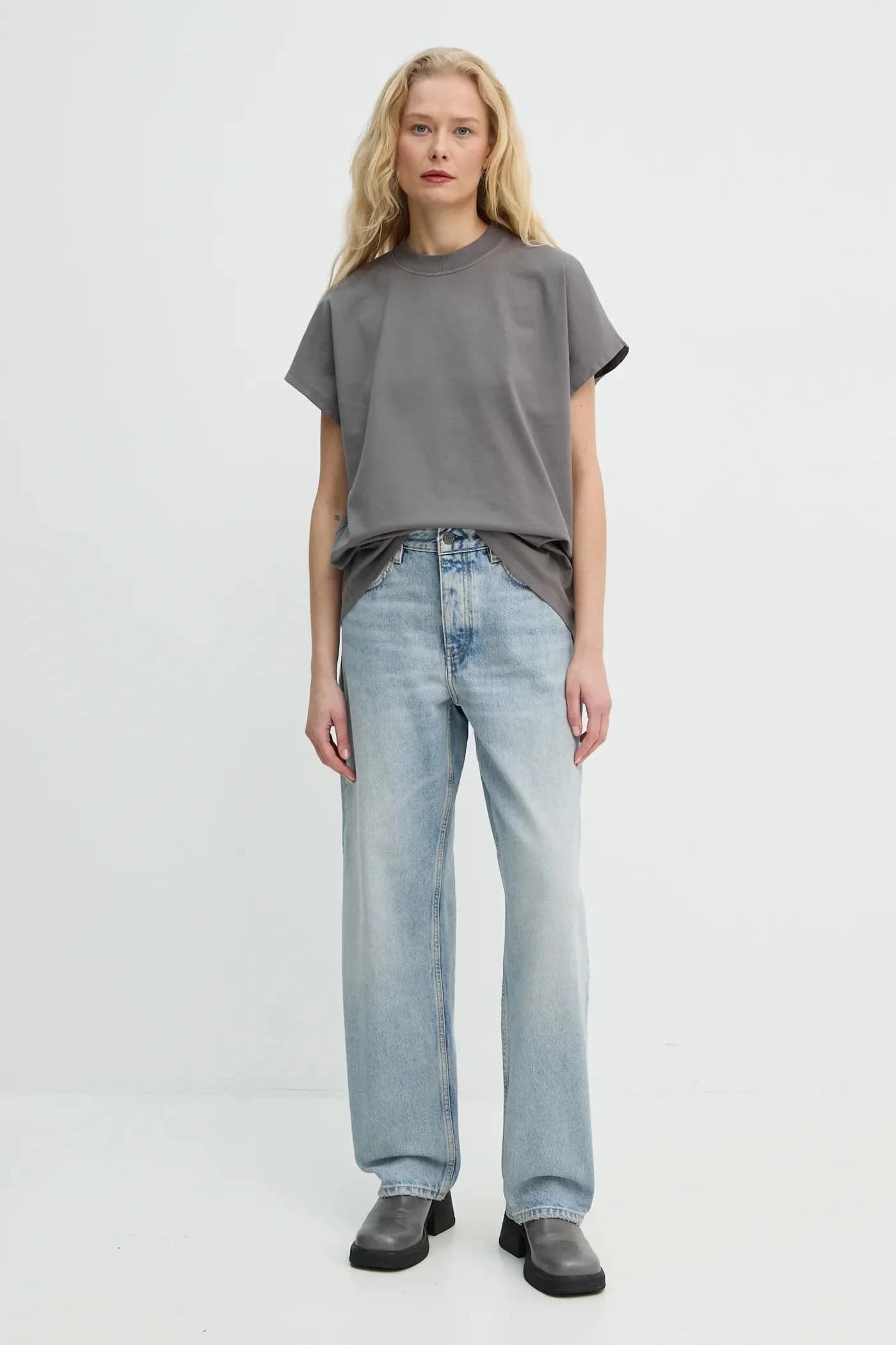 Джинсы - фото 2