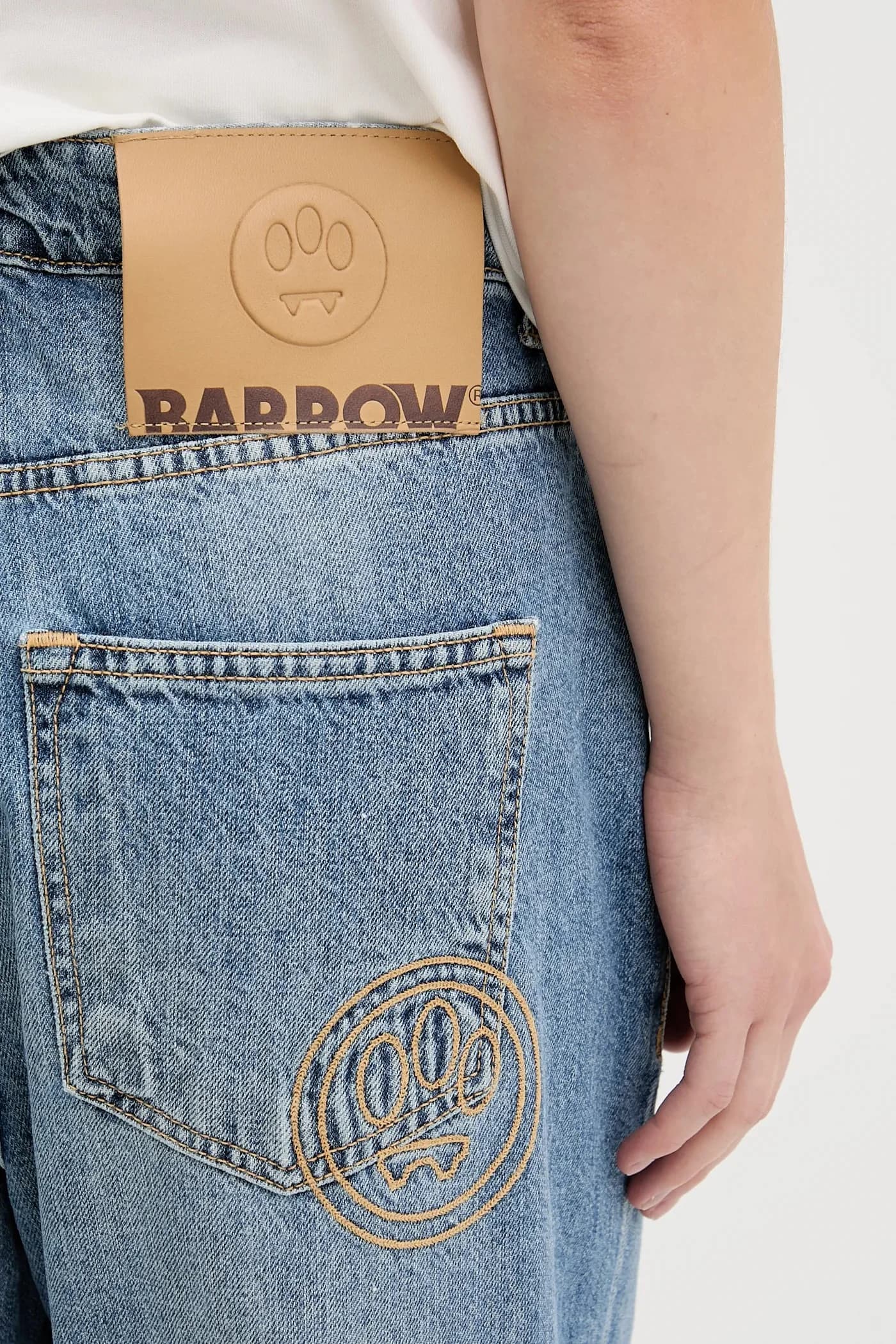 Джинсы - фото 8