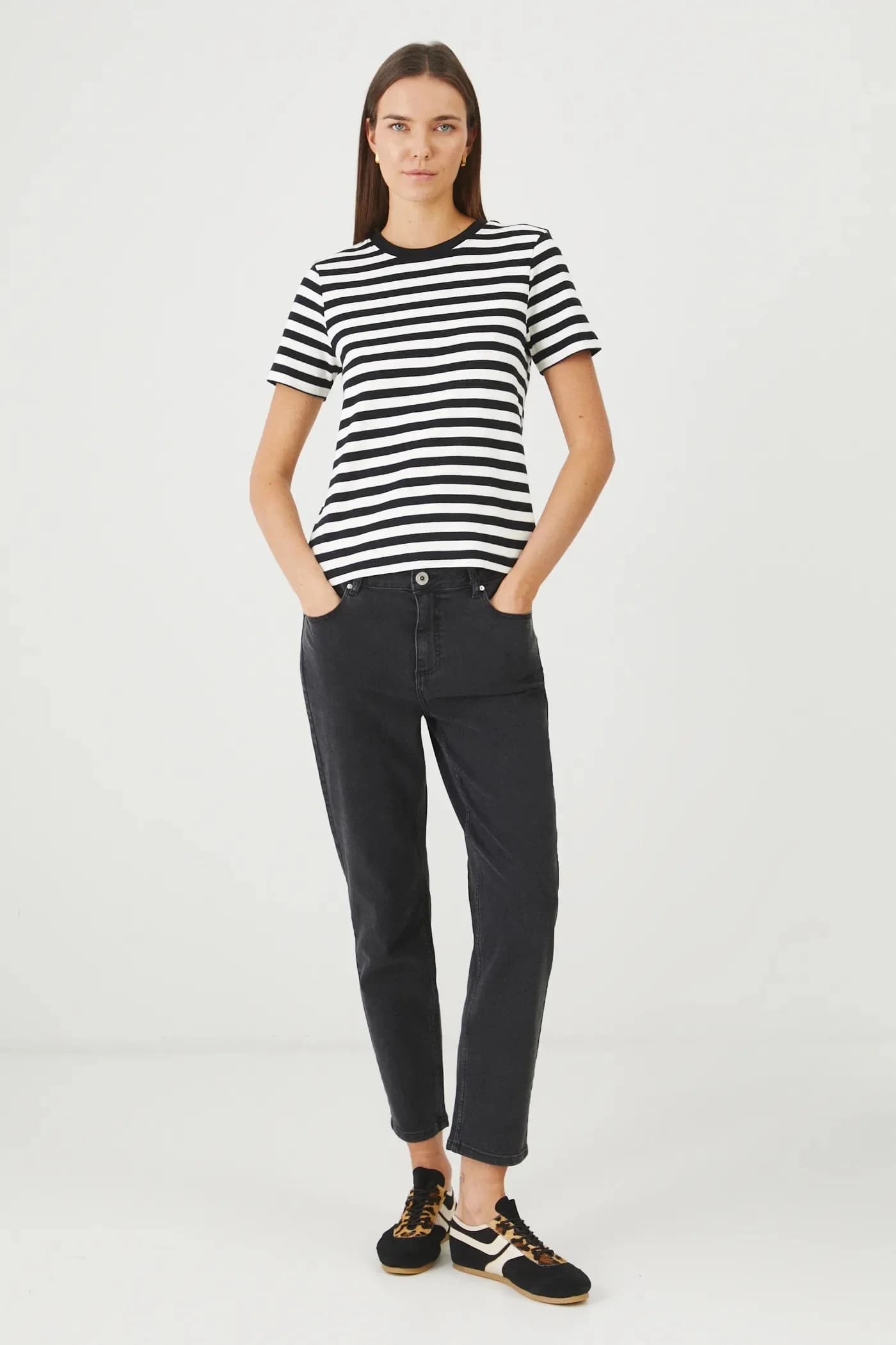 Джинсы - фото 2