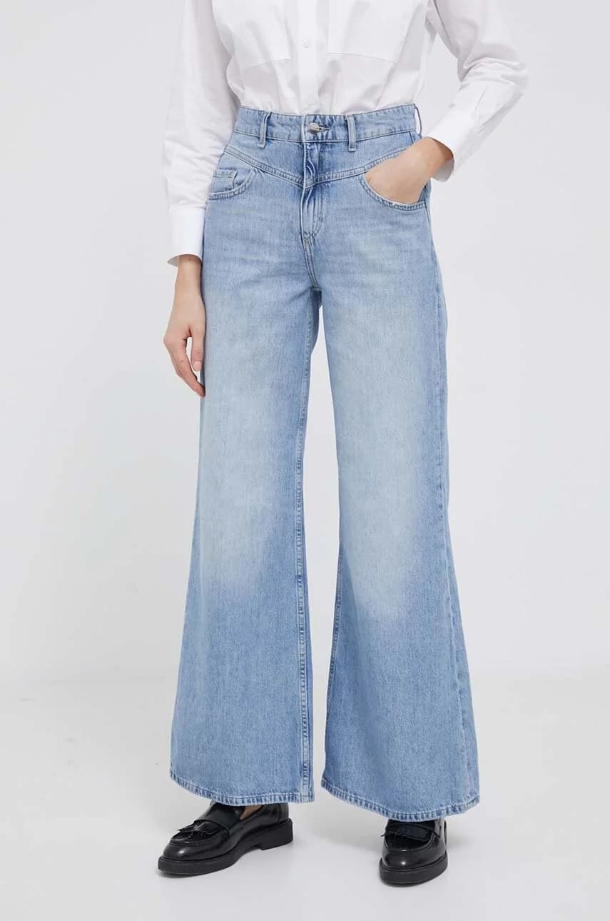 Грязные джинсы