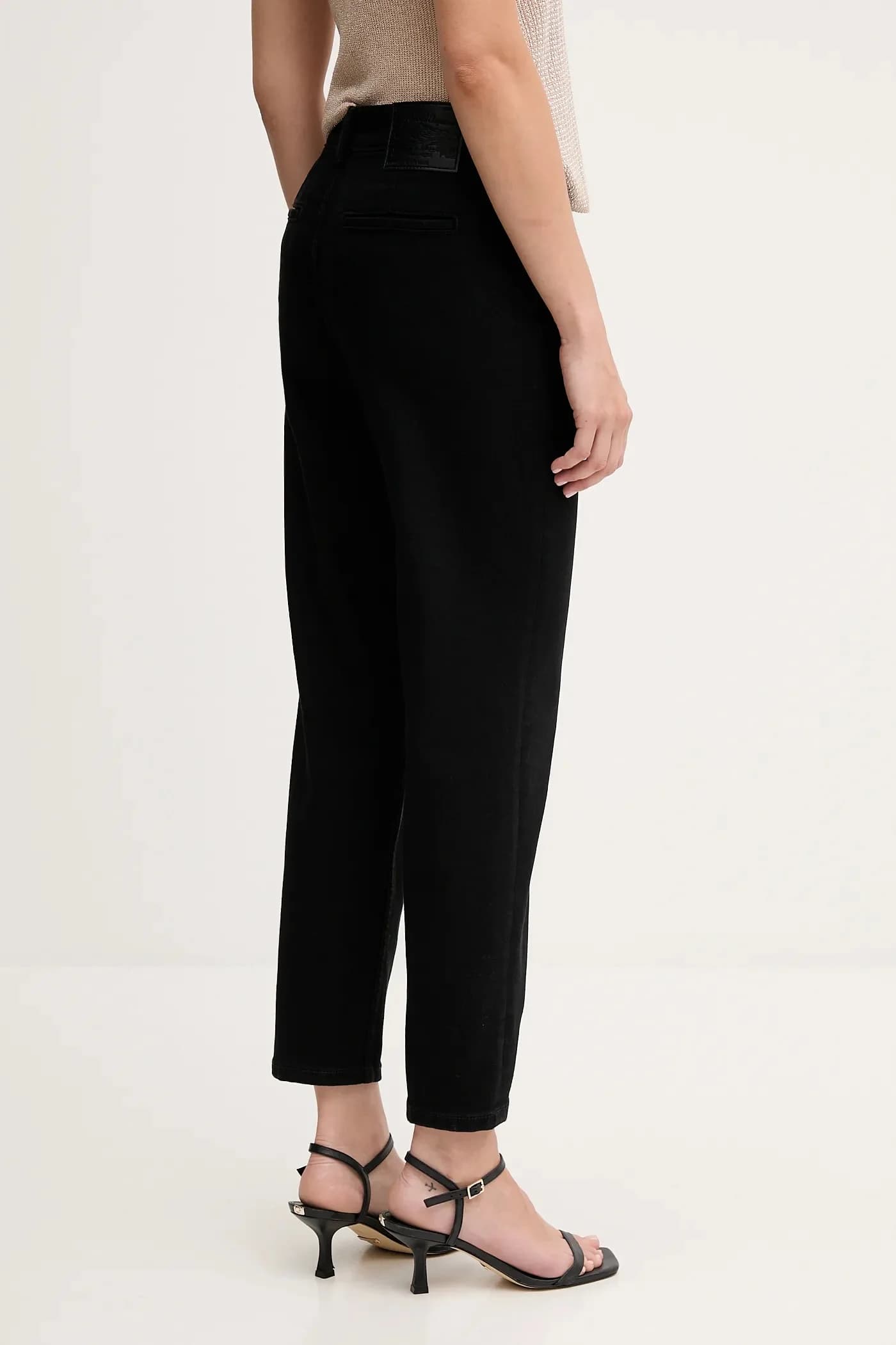 Джинсы - фото 3