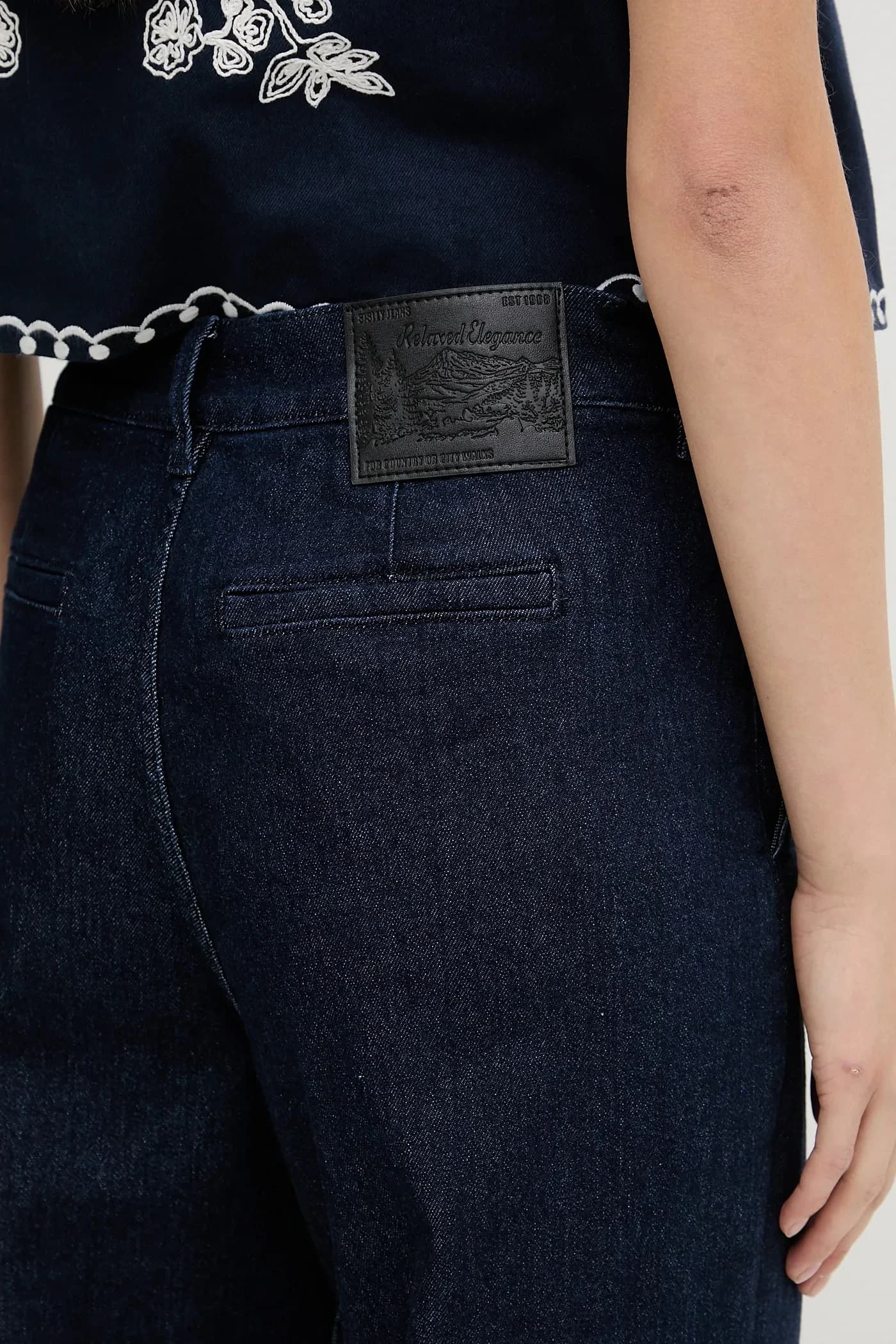 Джинсы - фото 4