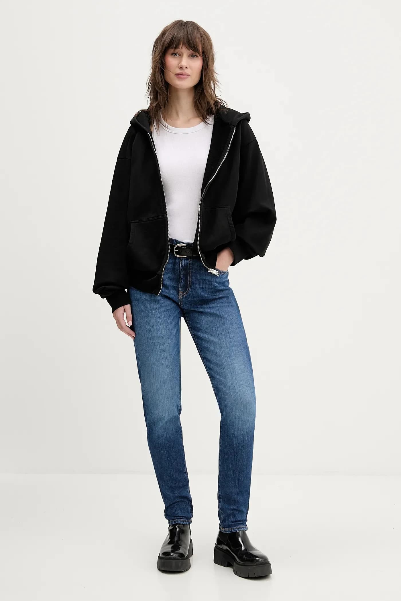 Джинсы - фото 2