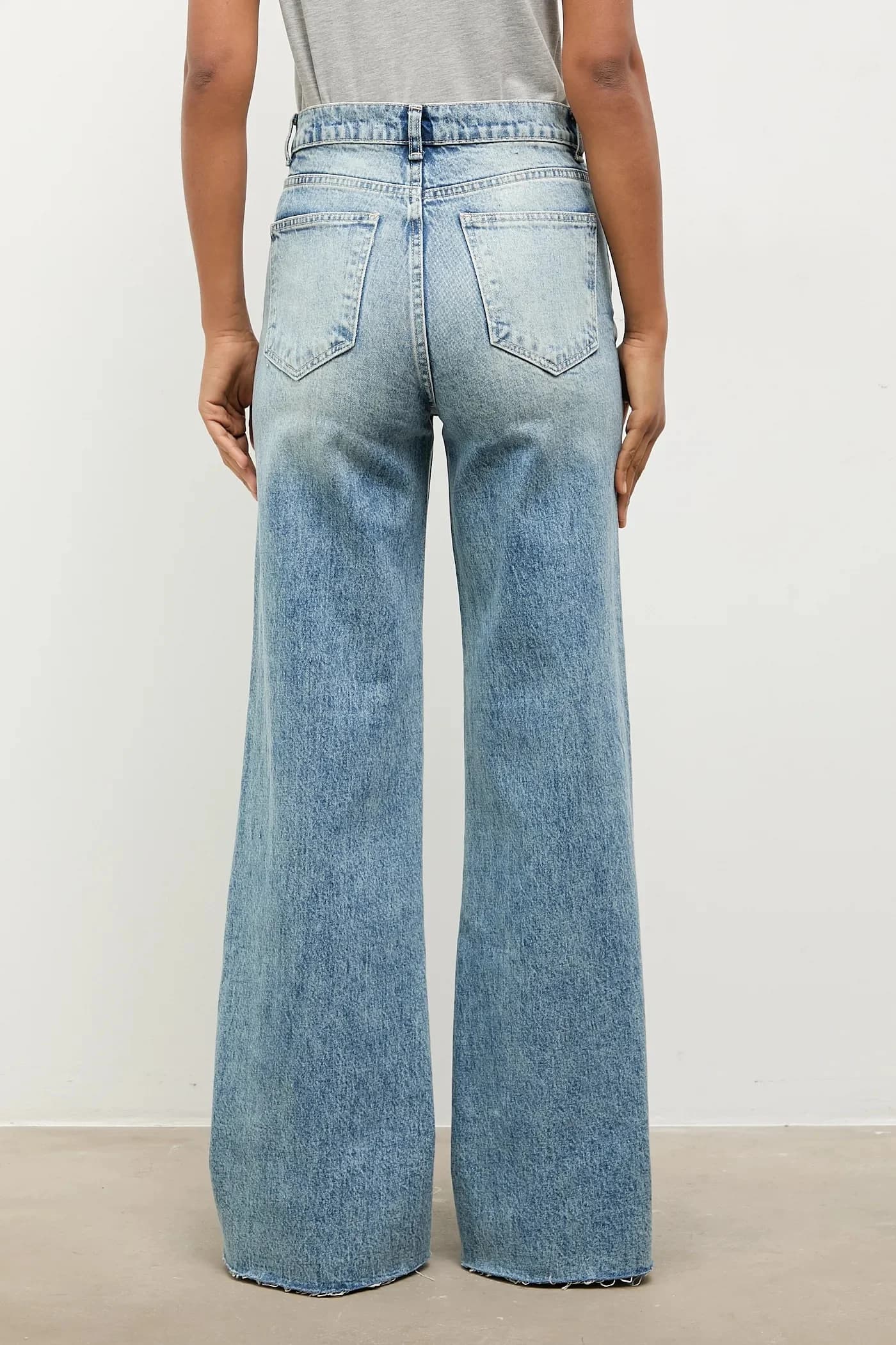 Джинсы - фото 3